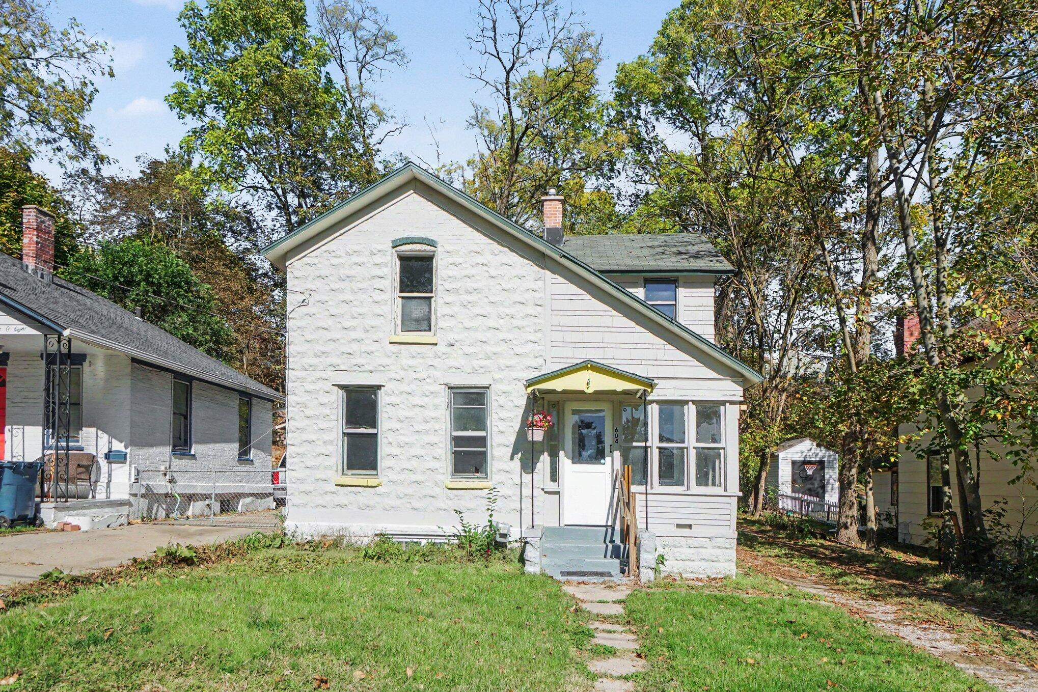 604 Pioneer Street — photo