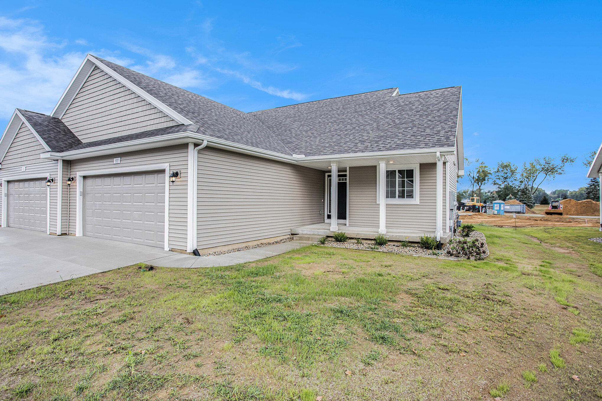494 Mckinley Court — photo