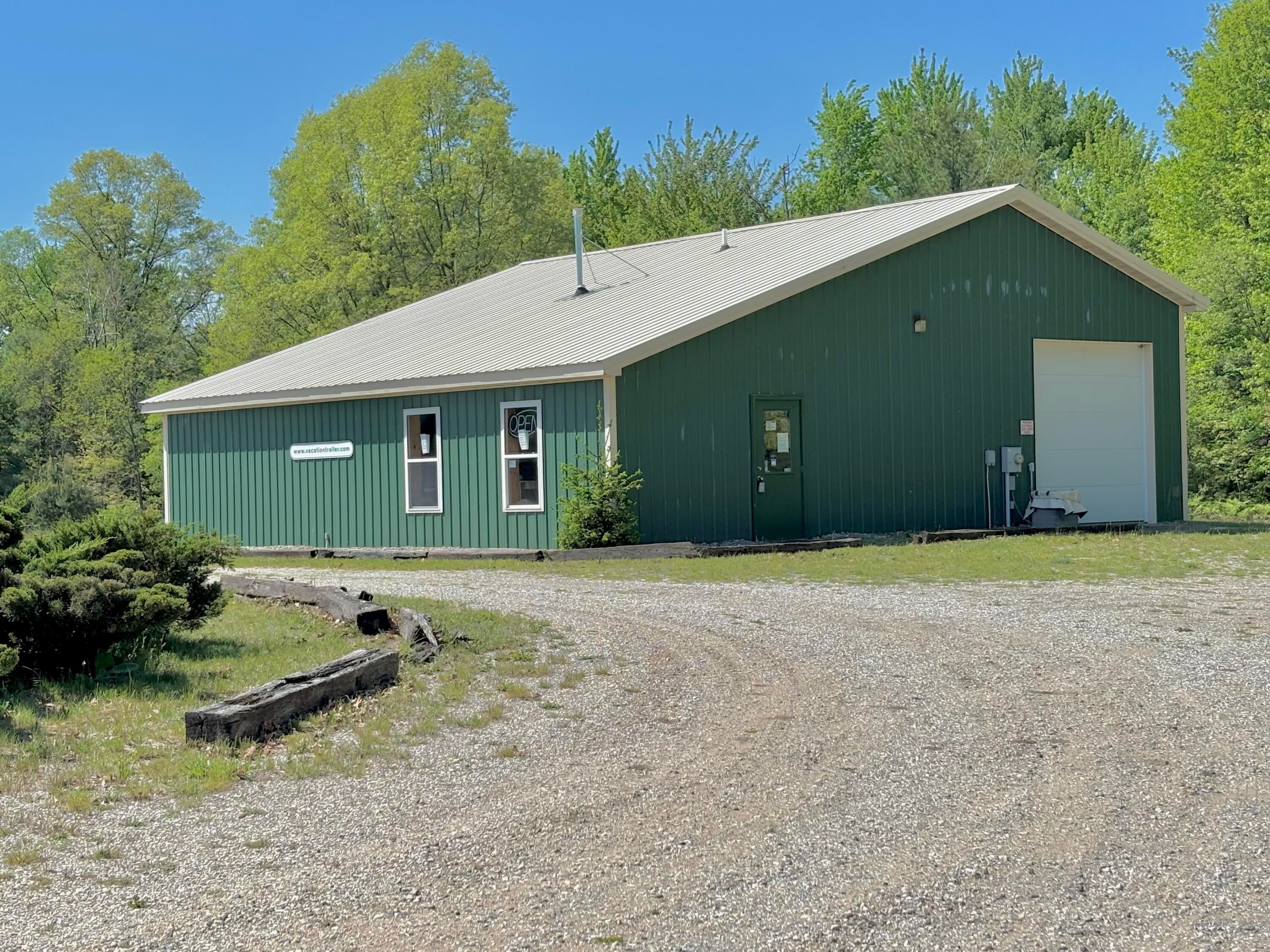 10991 US-31 — photo