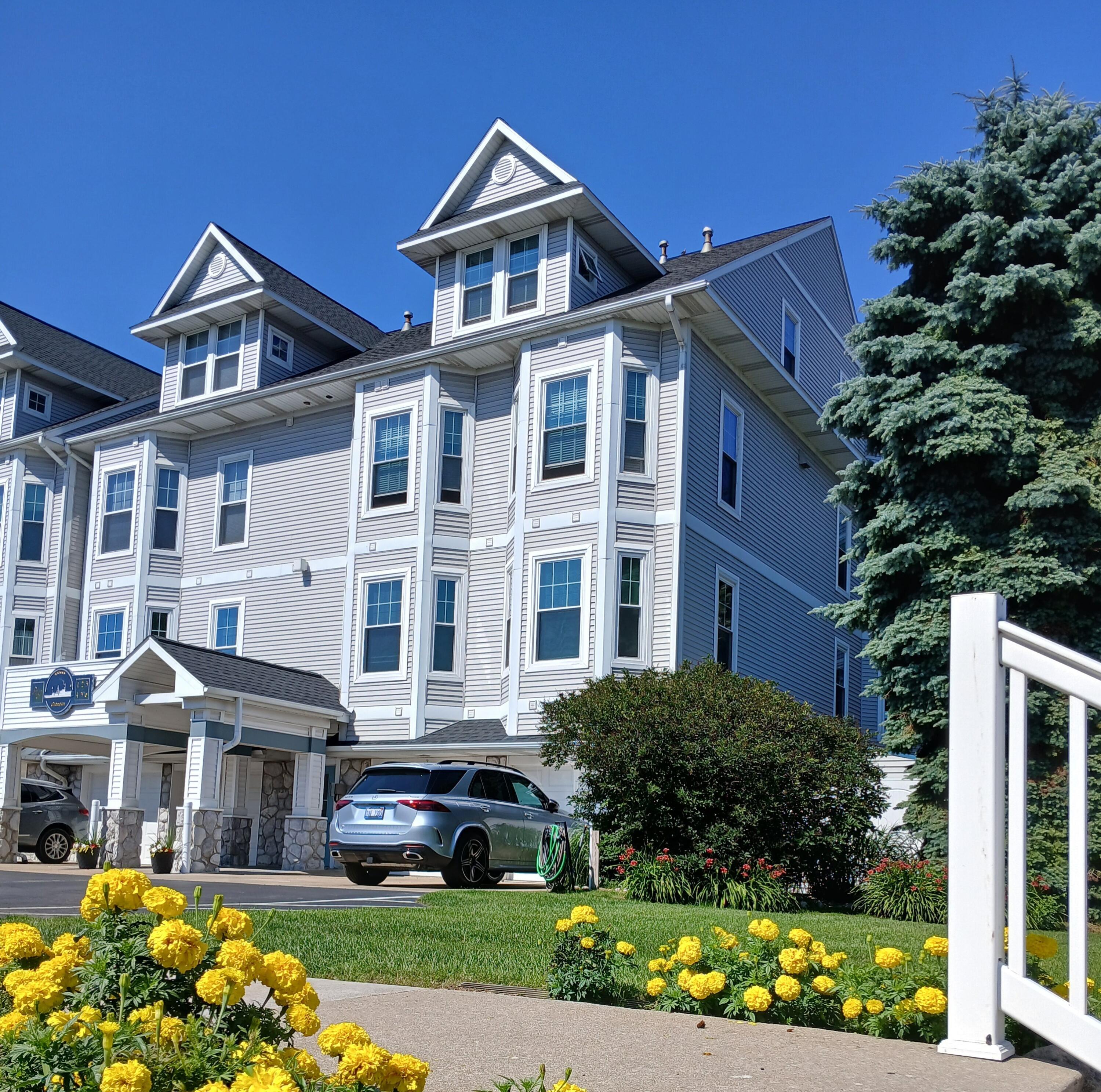 300 S Rath Avenue #5 — photo