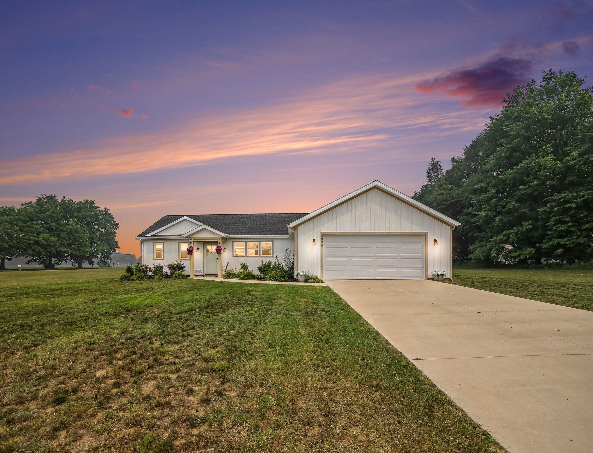 3970 W Destiny Drive — photo
