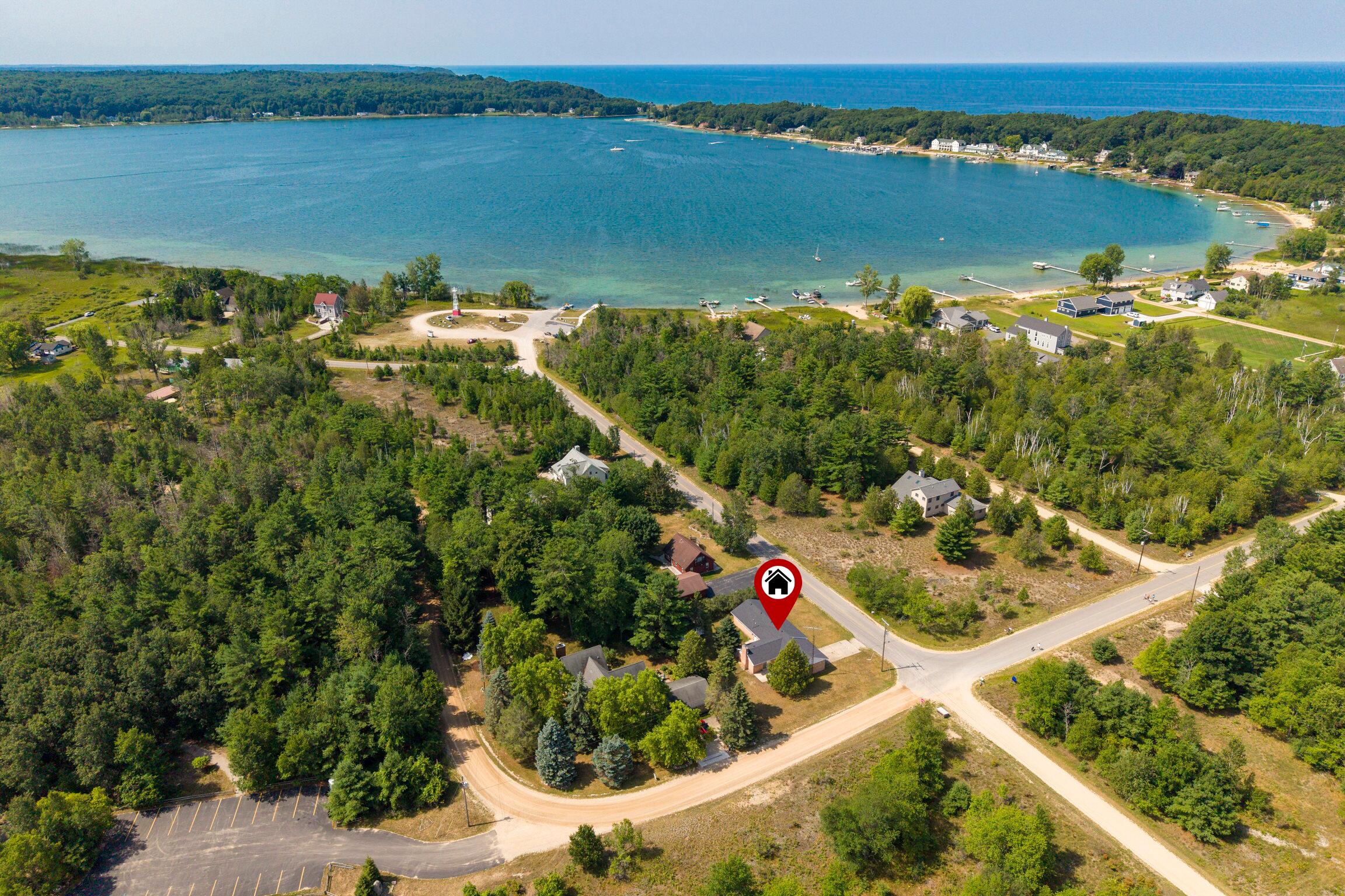8807 Lake Park Drive — photo