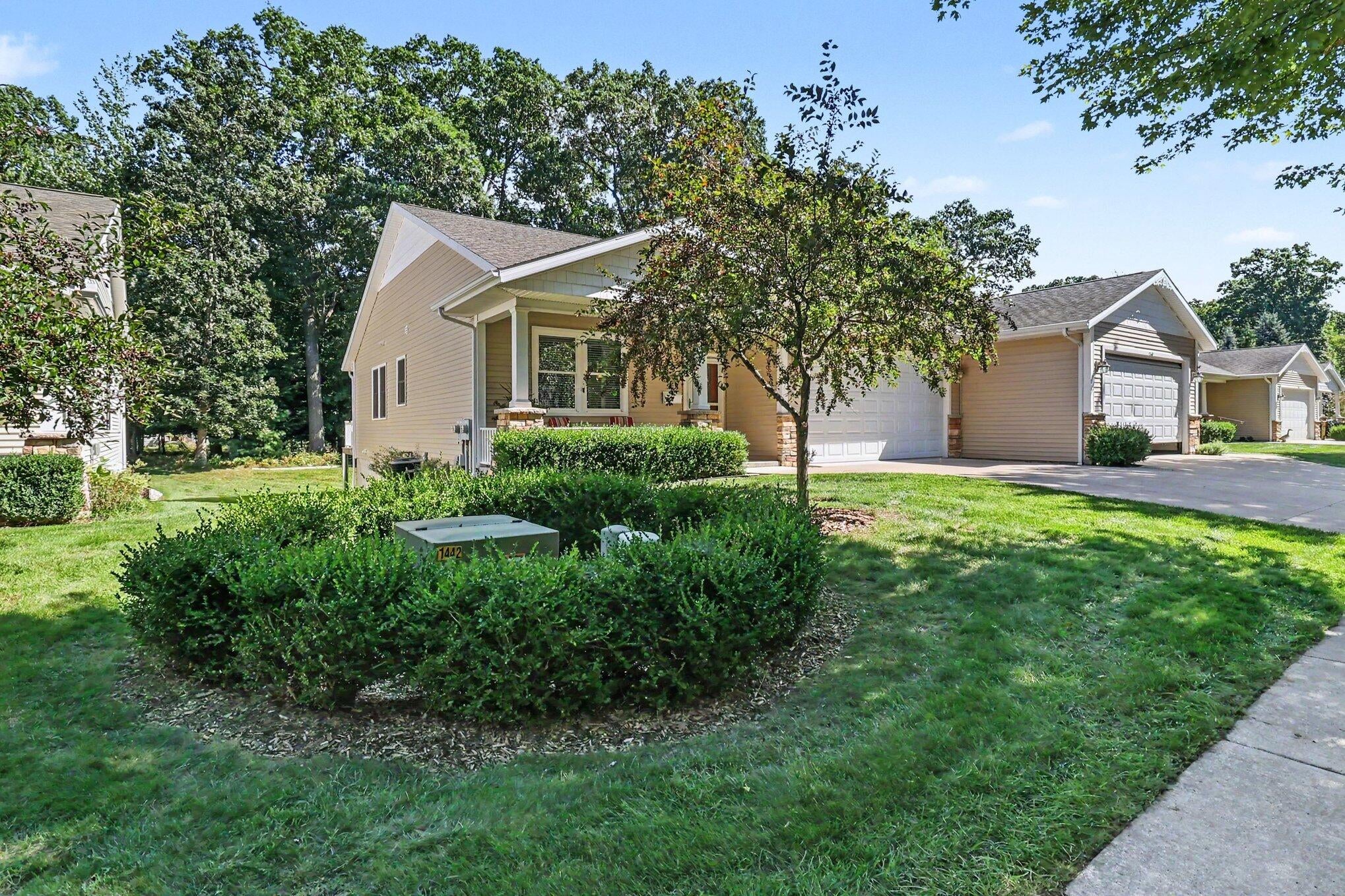 1264 Blue Heron Drive 12 — photo