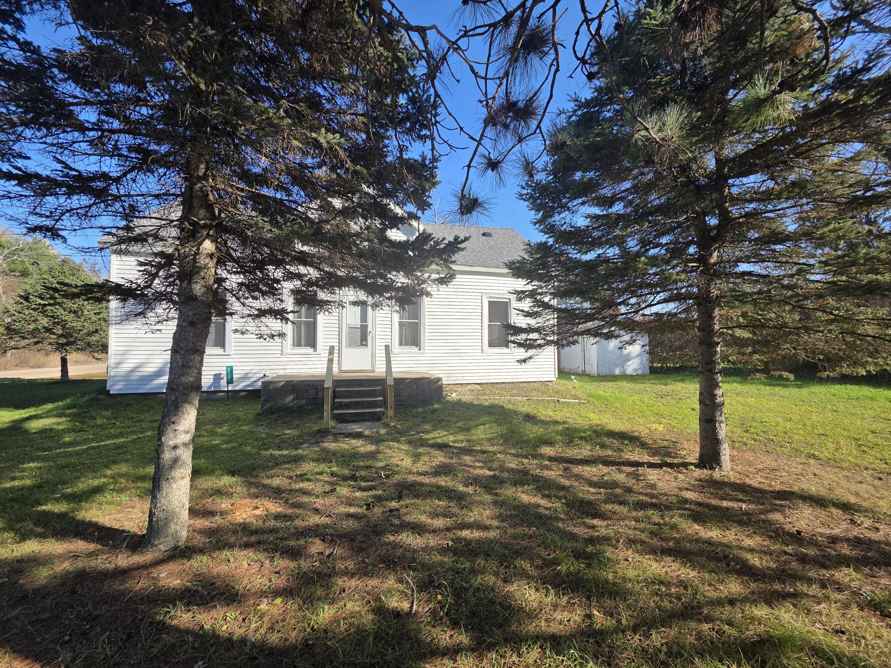 2131 W Ogilvie Avenue — photo
