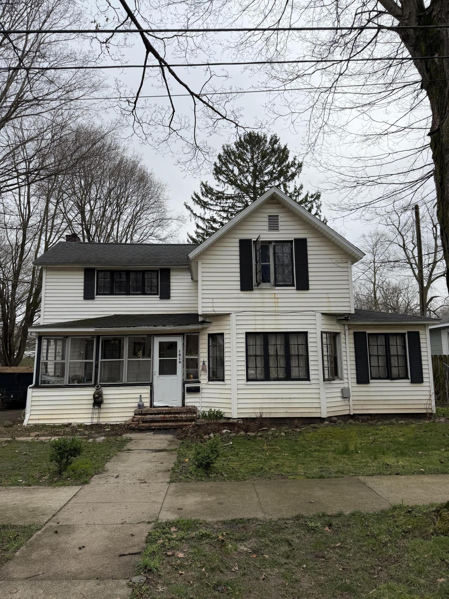 1014 Seventh Street, Three Rivers, MI 49093