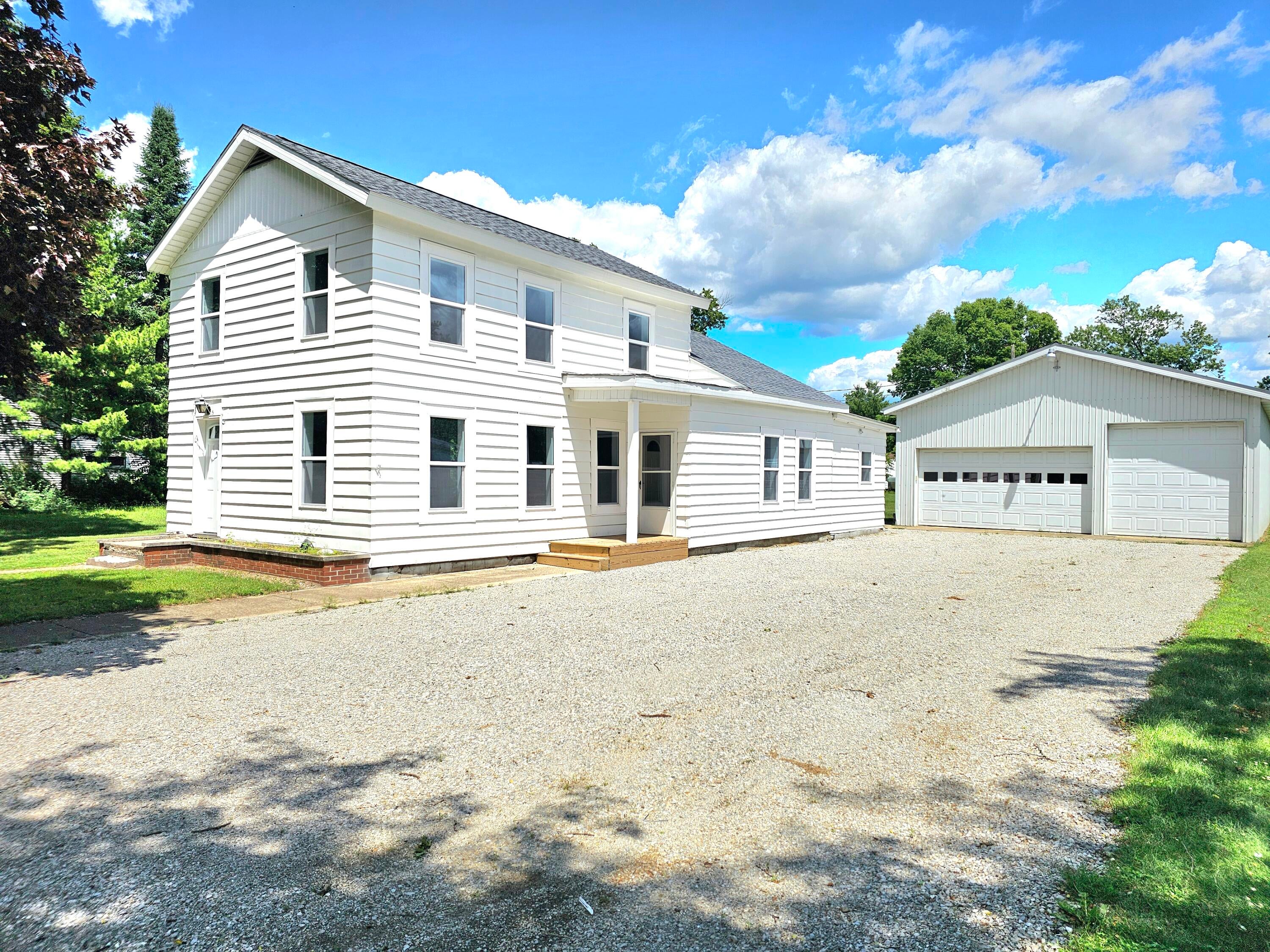 207 S Company Street — photo