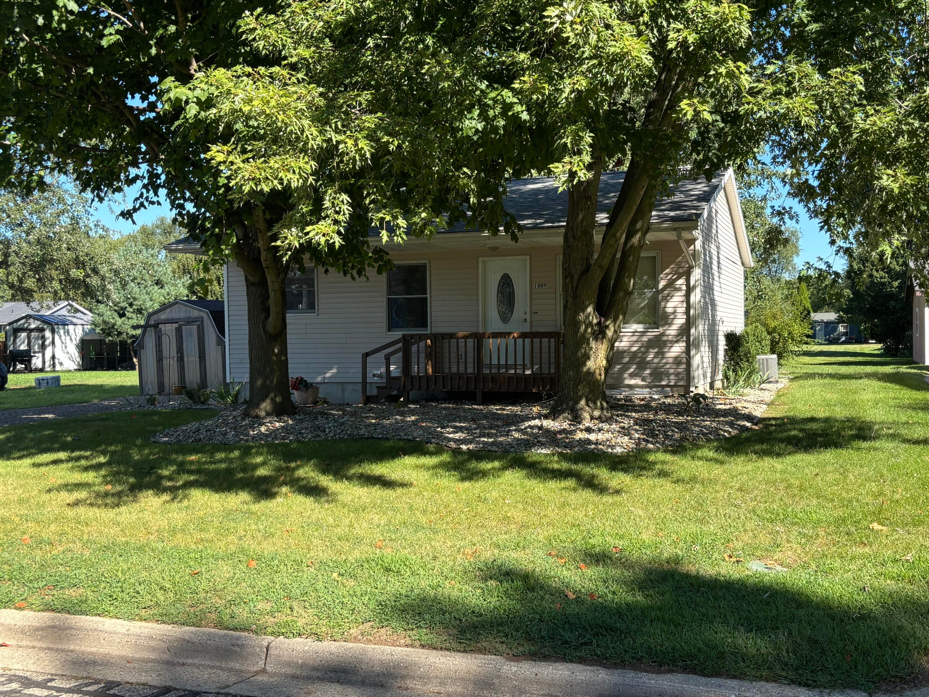 1009 S Ohio Court — photo