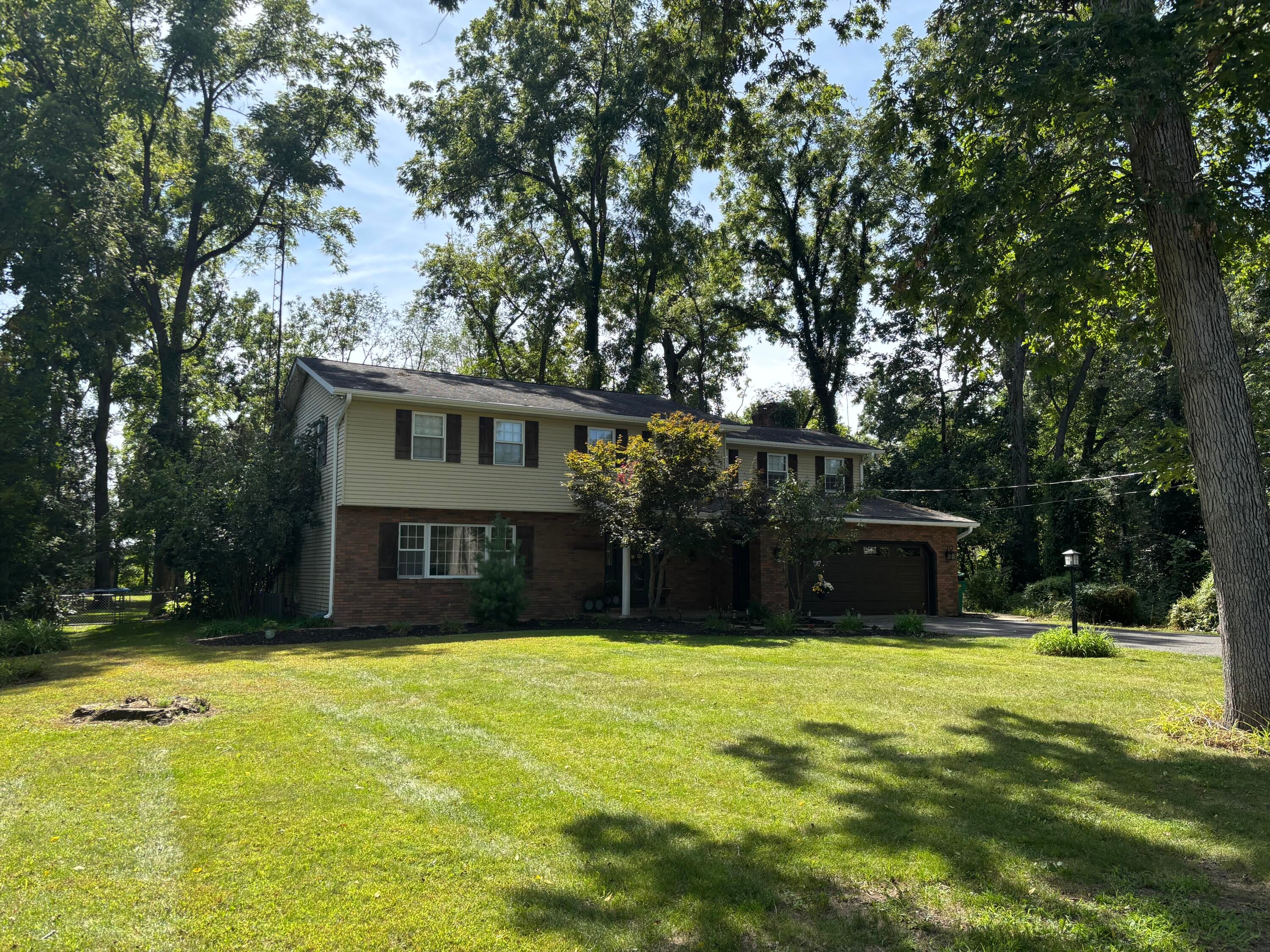 26049 Helen Road — photo
