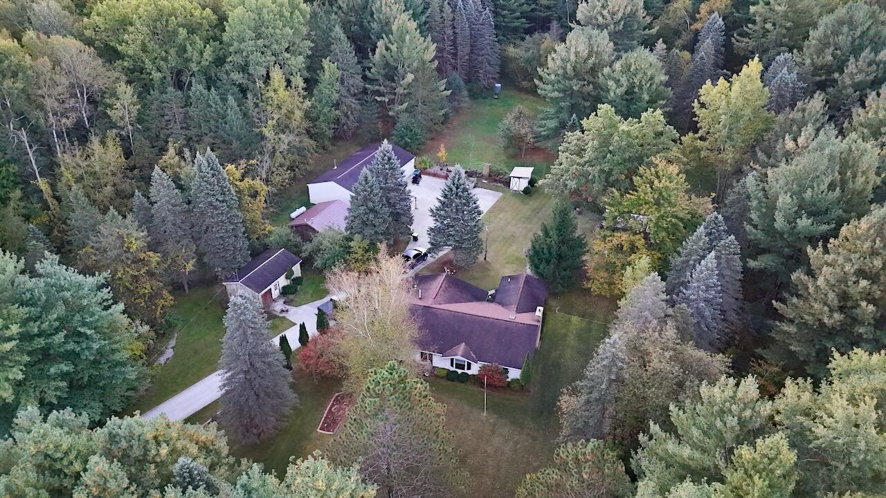 6945 Ward Road — photo