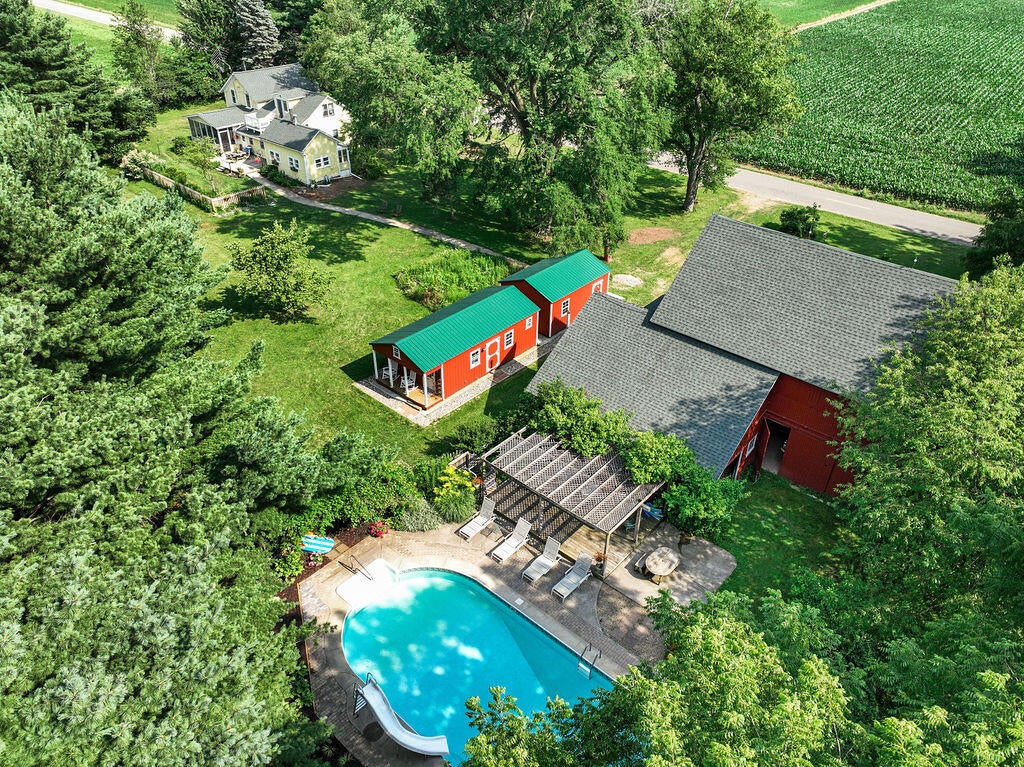 6475 Olive Branch Road — photo