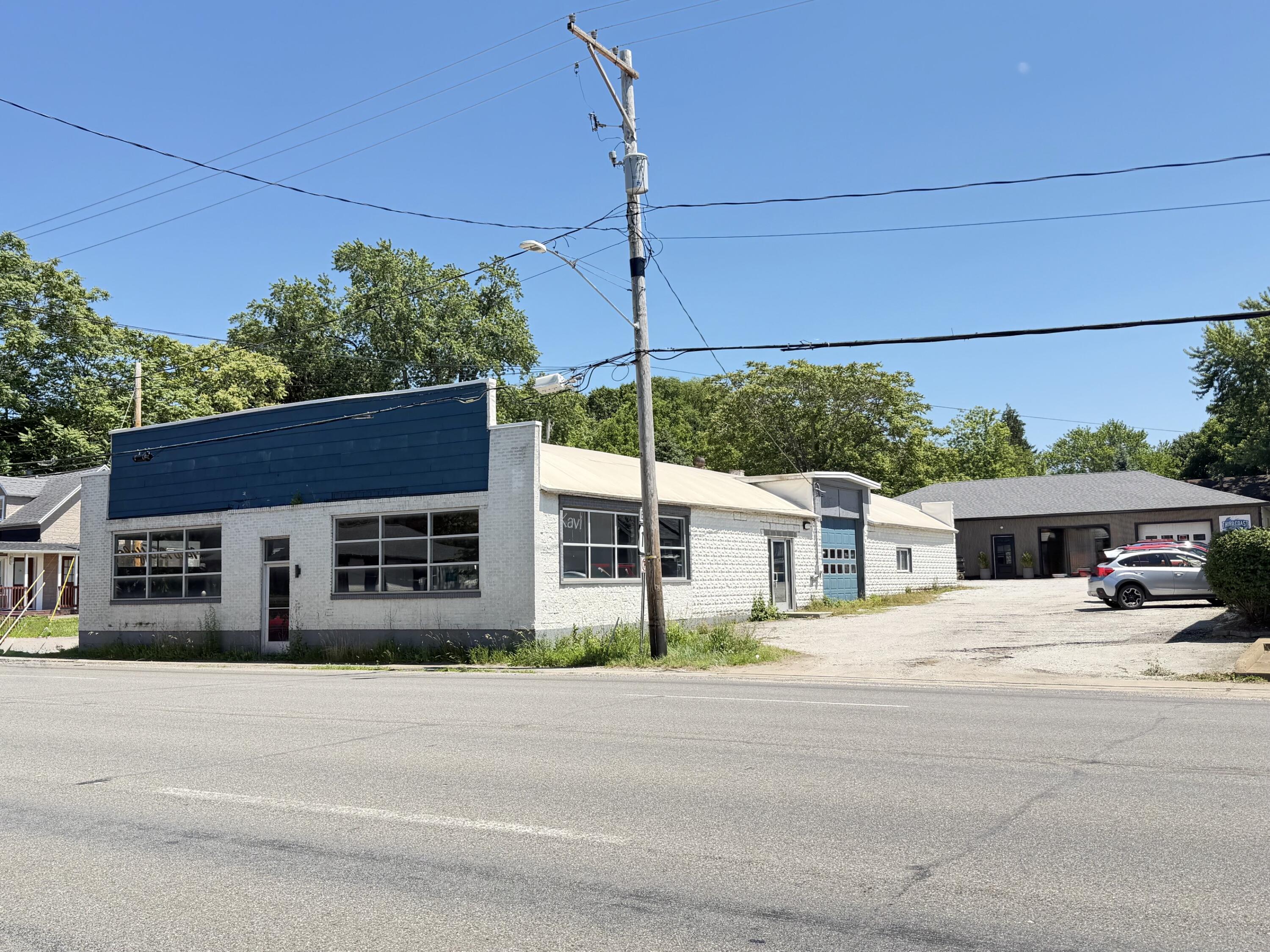219 E Buffalo Street — photo