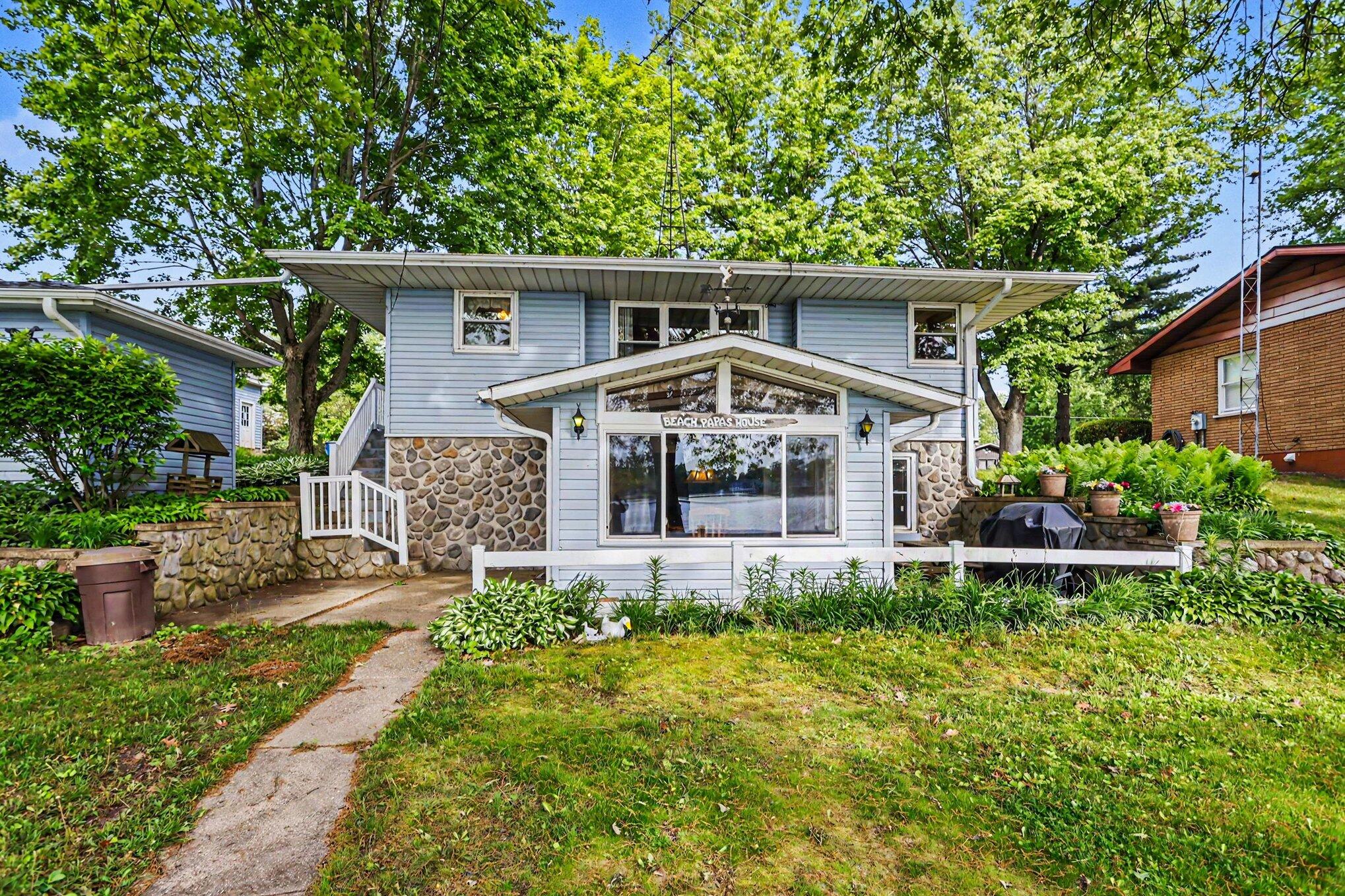 60779 W Oak Drive, Decatur, MI 49045 — photo 2