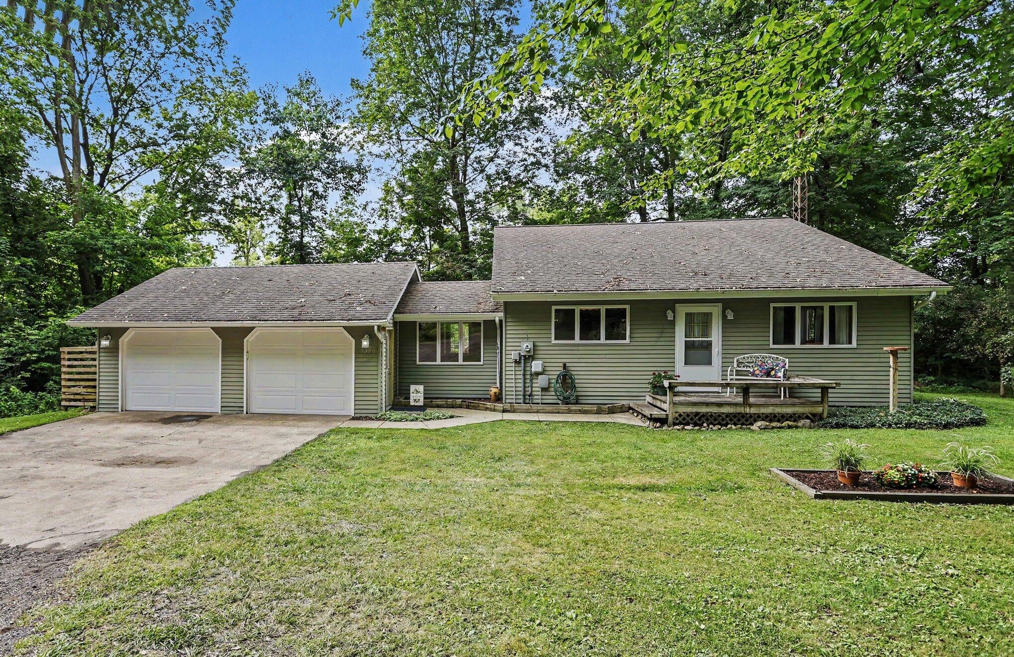 5820 Windy Acres Lane — photo