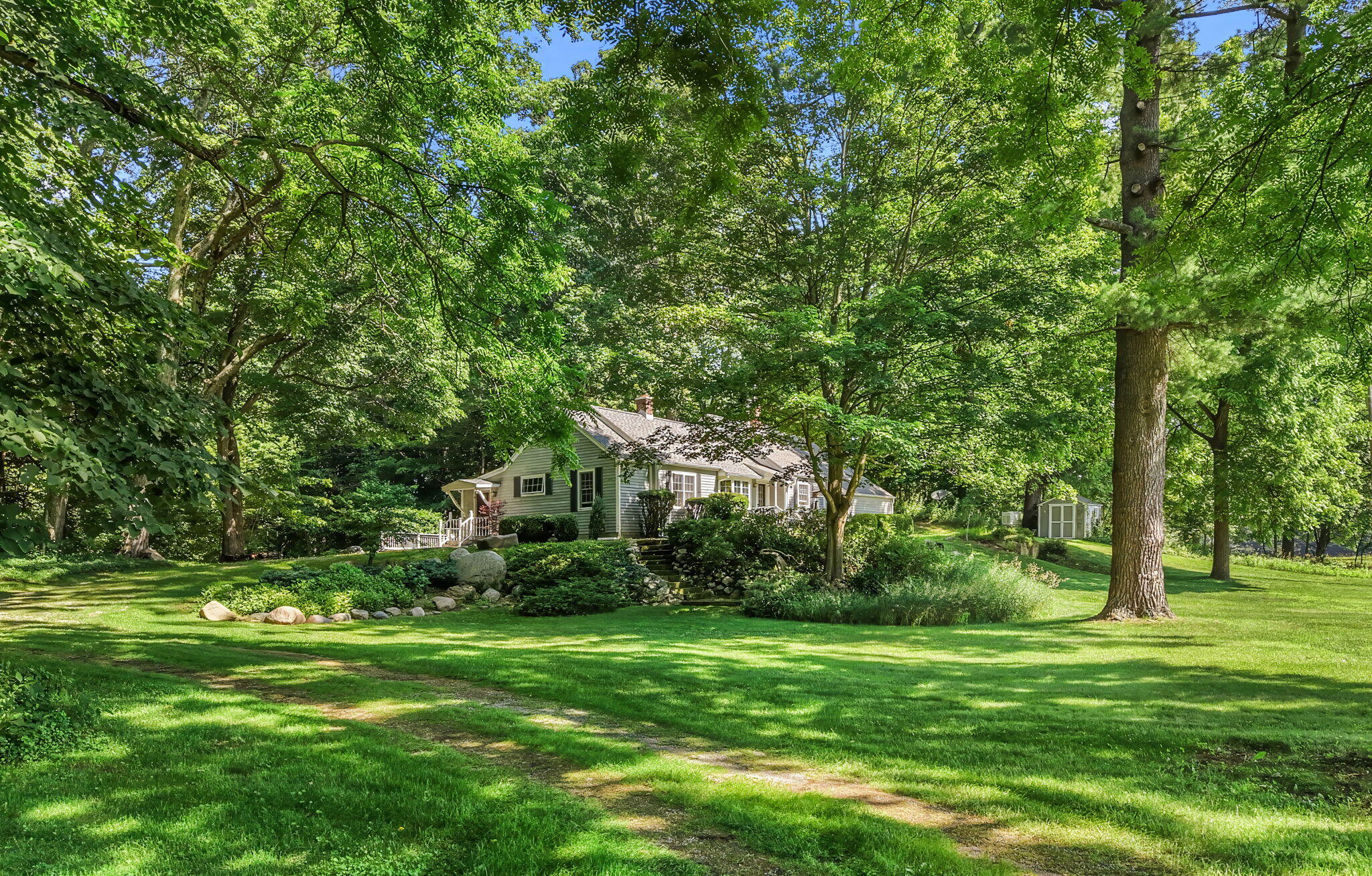 5515 Kaiser Road — photo