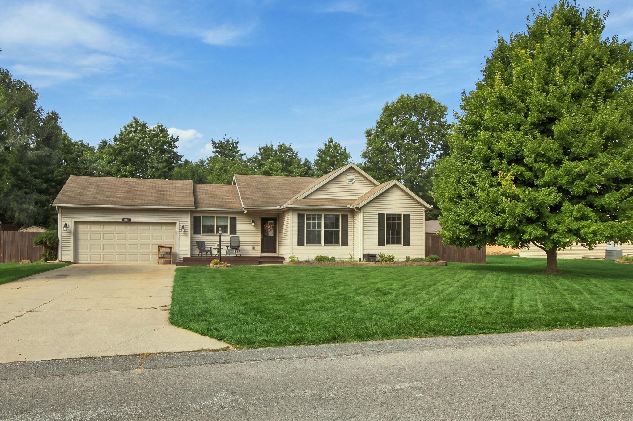 3030 Maplewood Street — photo