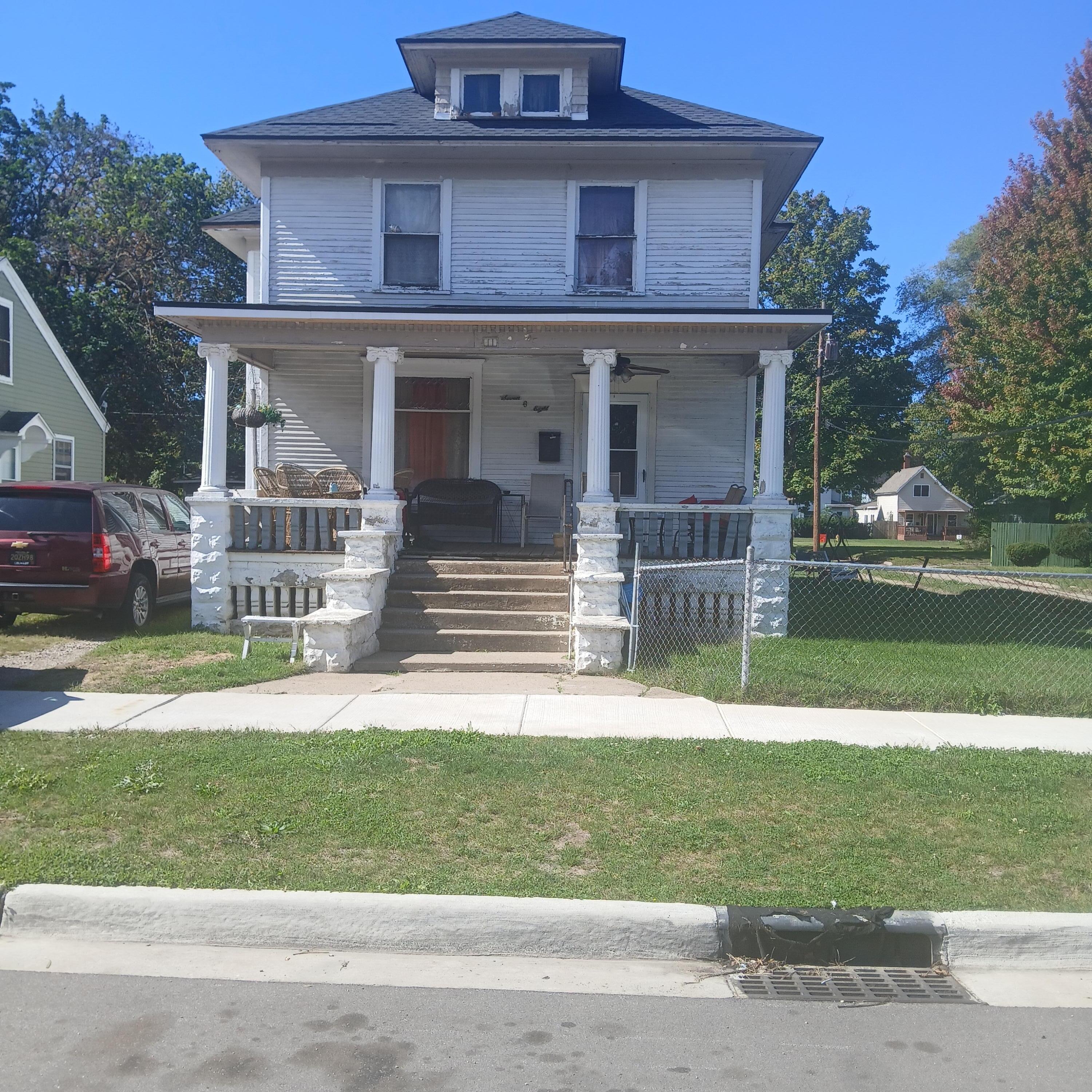 708 McAlister Avenue — photo