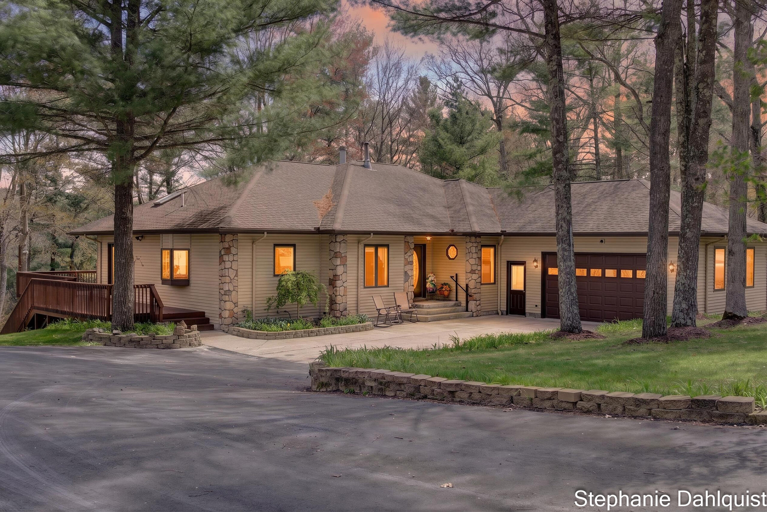 9160 Mill Pond Trail — photo