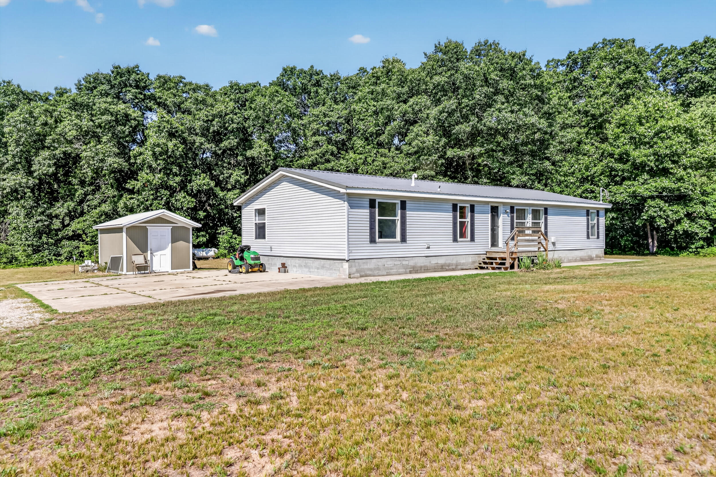 11703 Nichols Road — photo