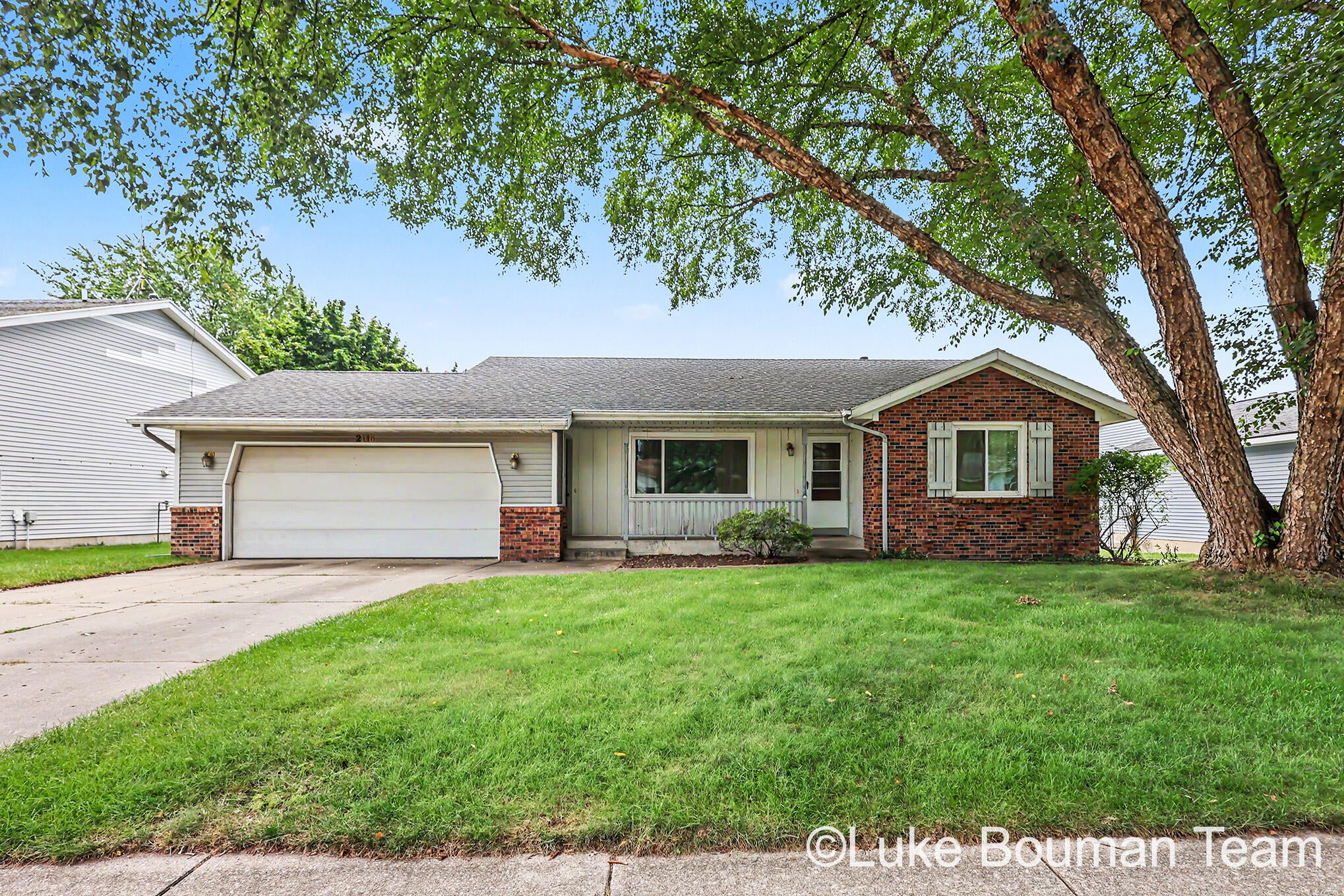 2116 Tyler Street — photo