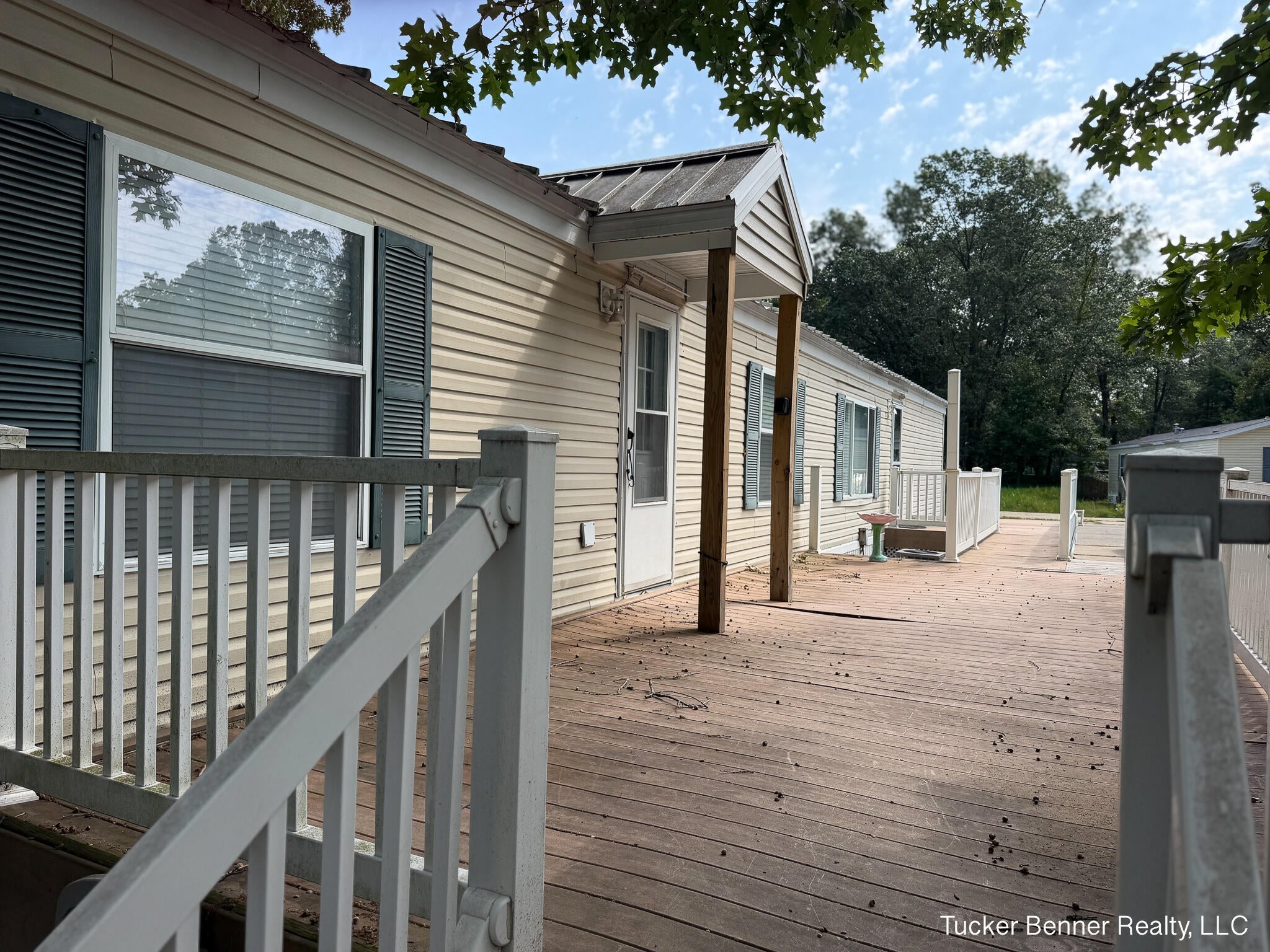 5048 Valentine Street — photo