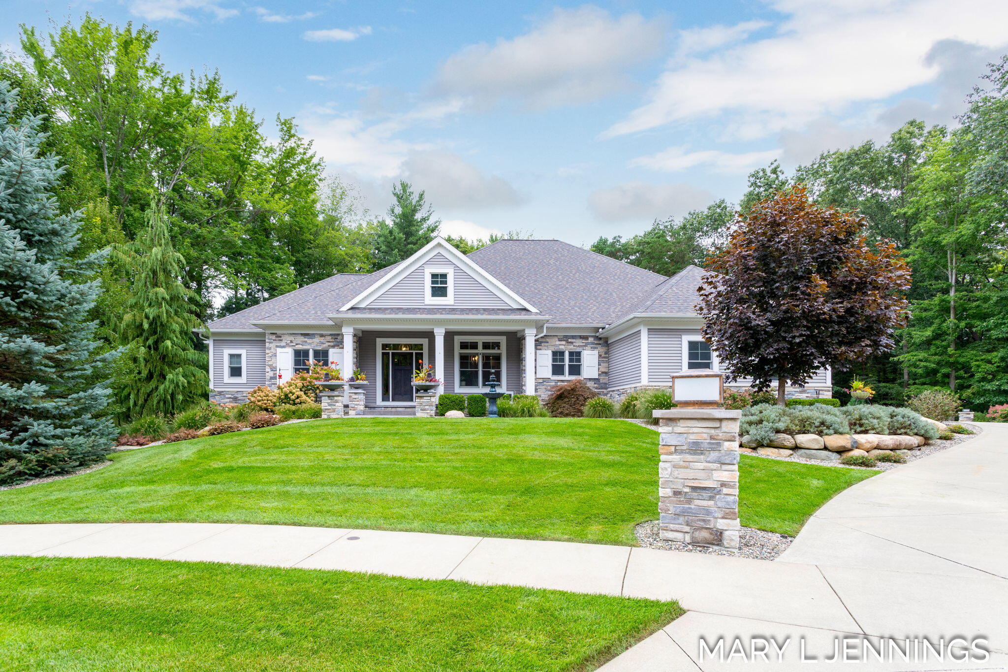 18624 Coventry Circle — photo