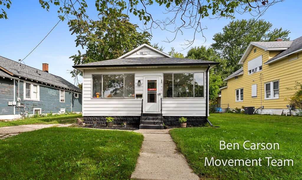 1152 W Dale Avenue — photo