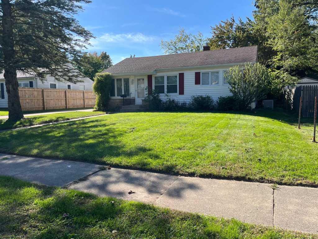 1119 Chrysler Street — photo