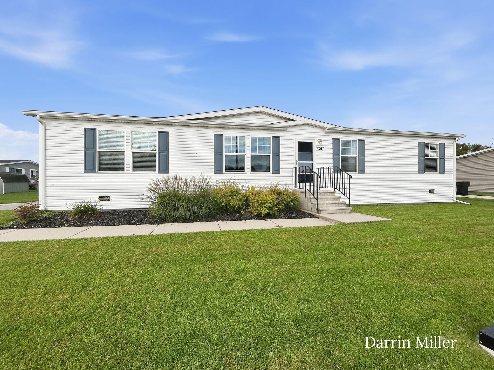 7397 Walertown Way SE — photo