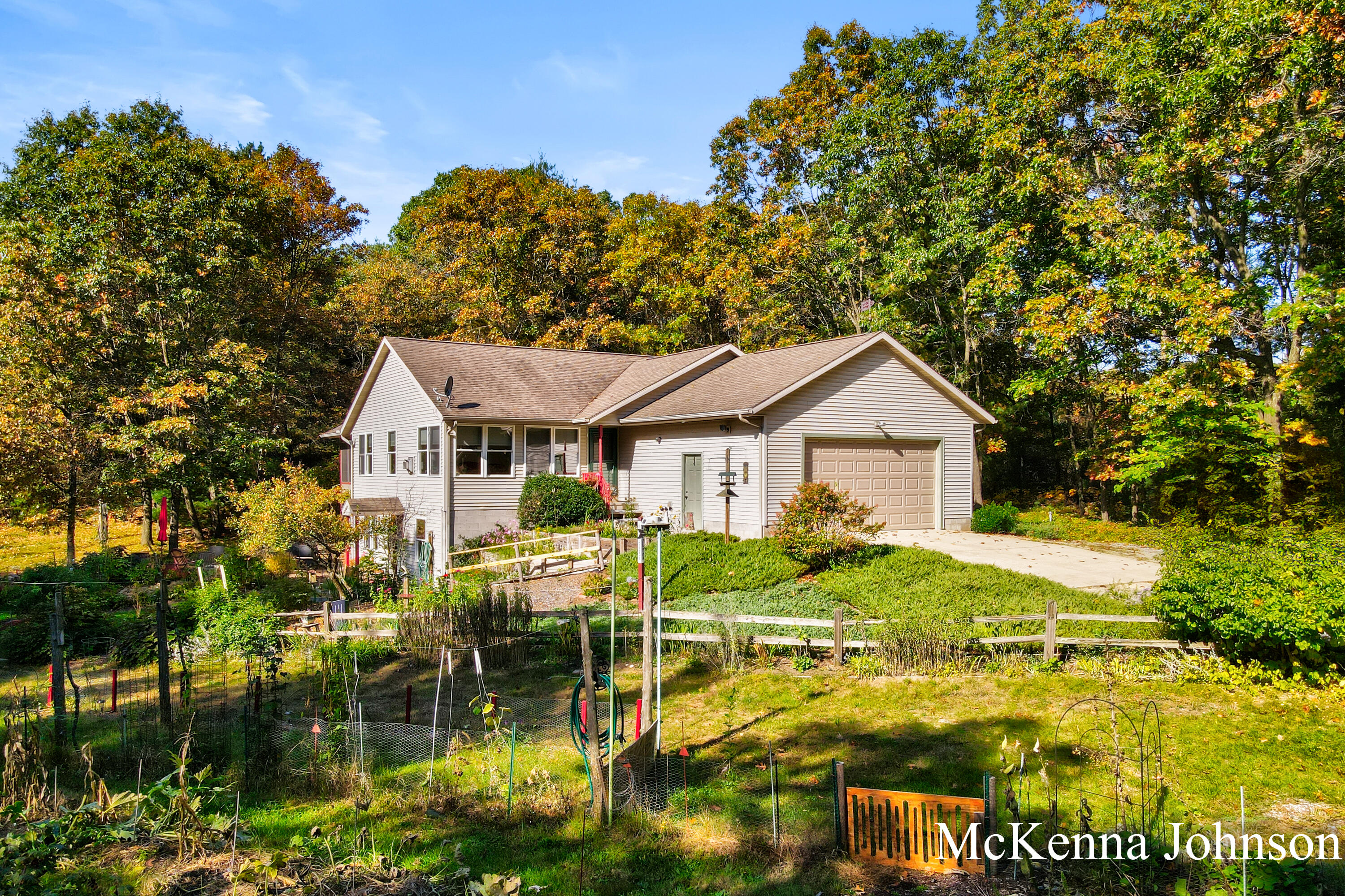 4275 Crocker Road — photo