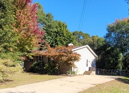 4356 Armstrong Road — photo