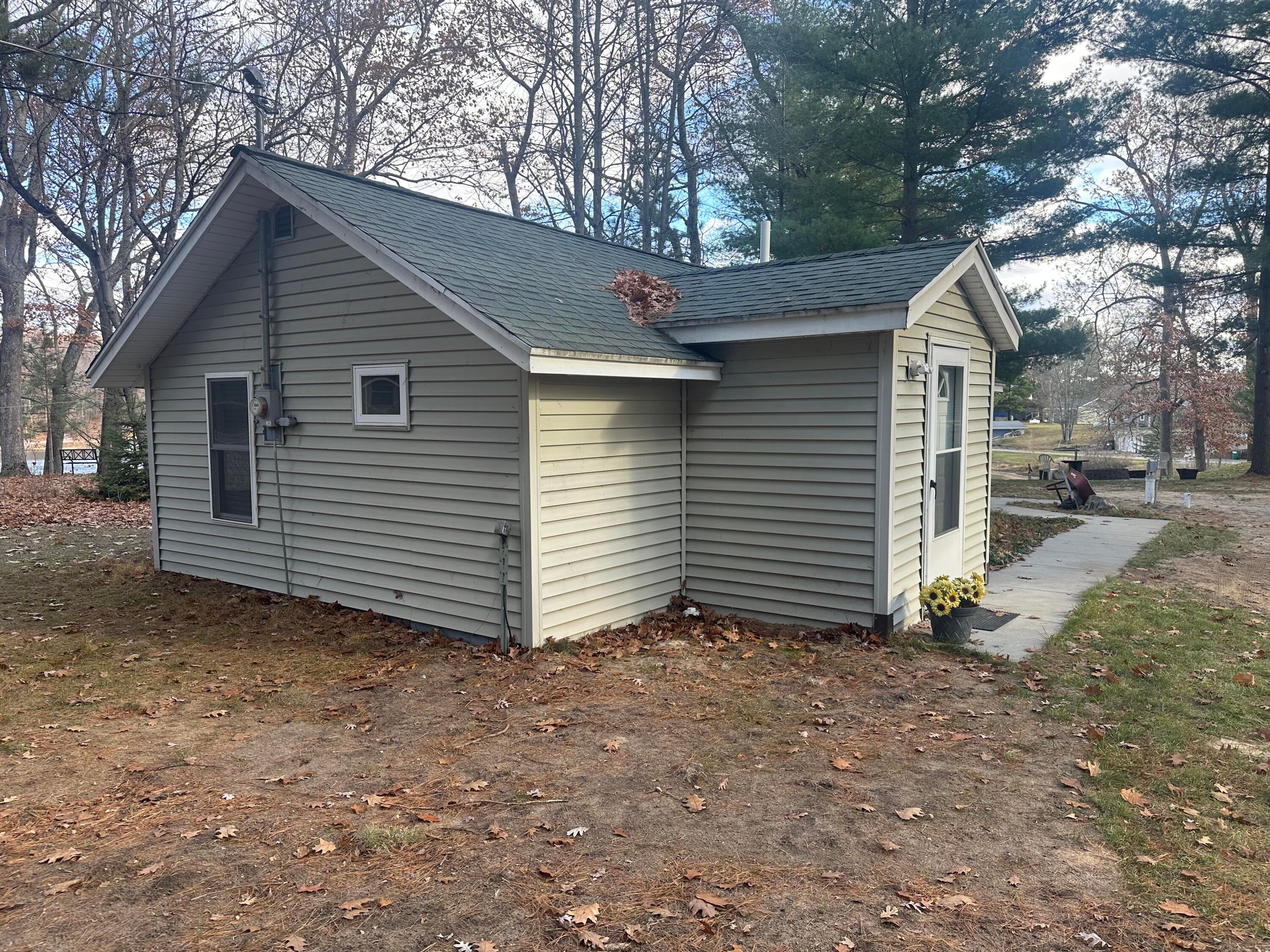 10018 S Rebecca Road — photo