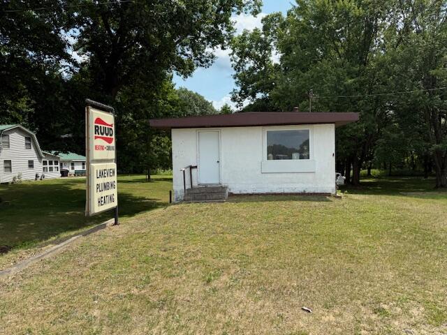 9743 W Howard City Edmore Road — photo