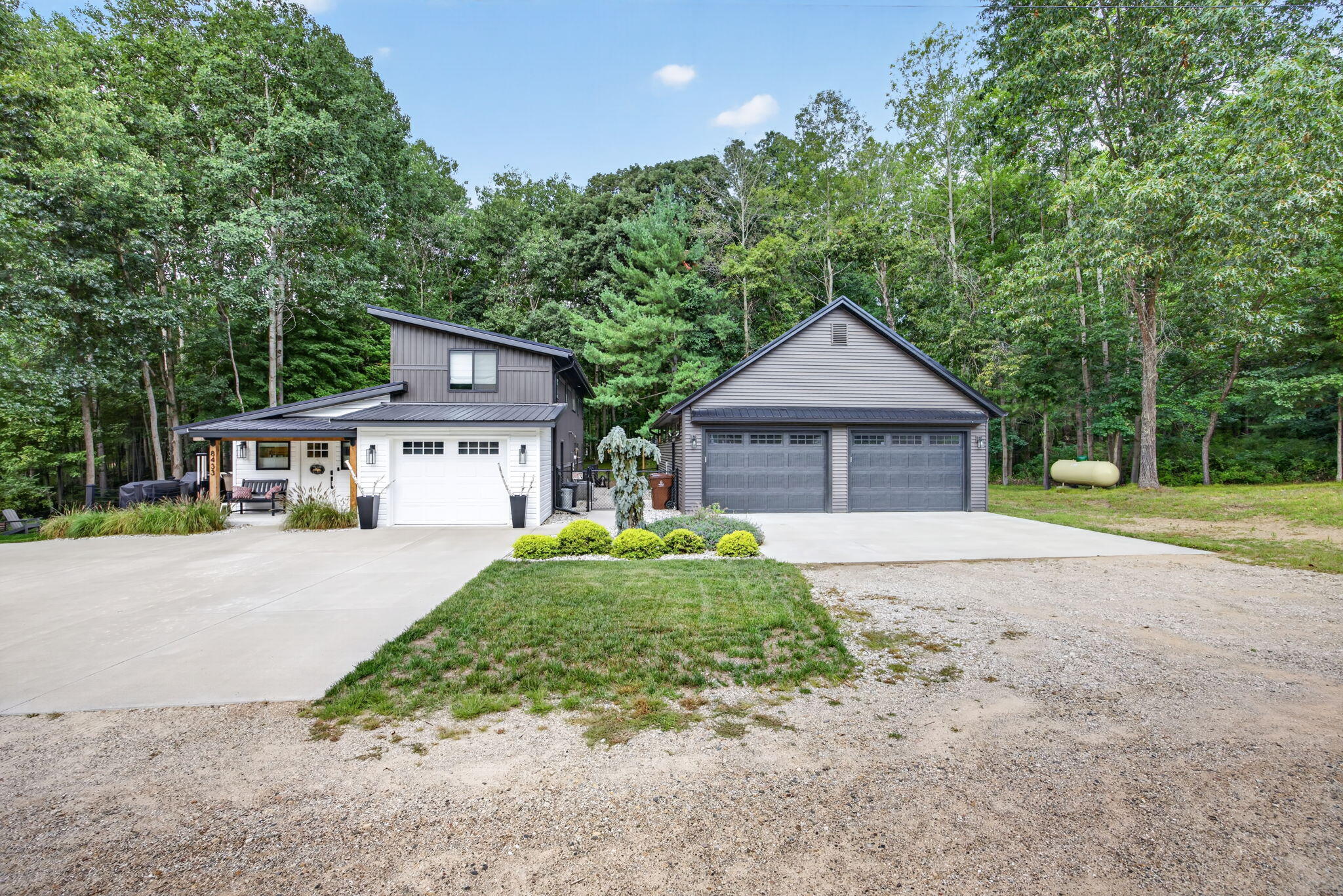 8433 Montreal Lane — photo