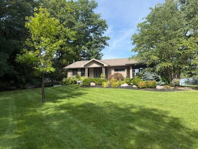 8551 Wood Street — photo