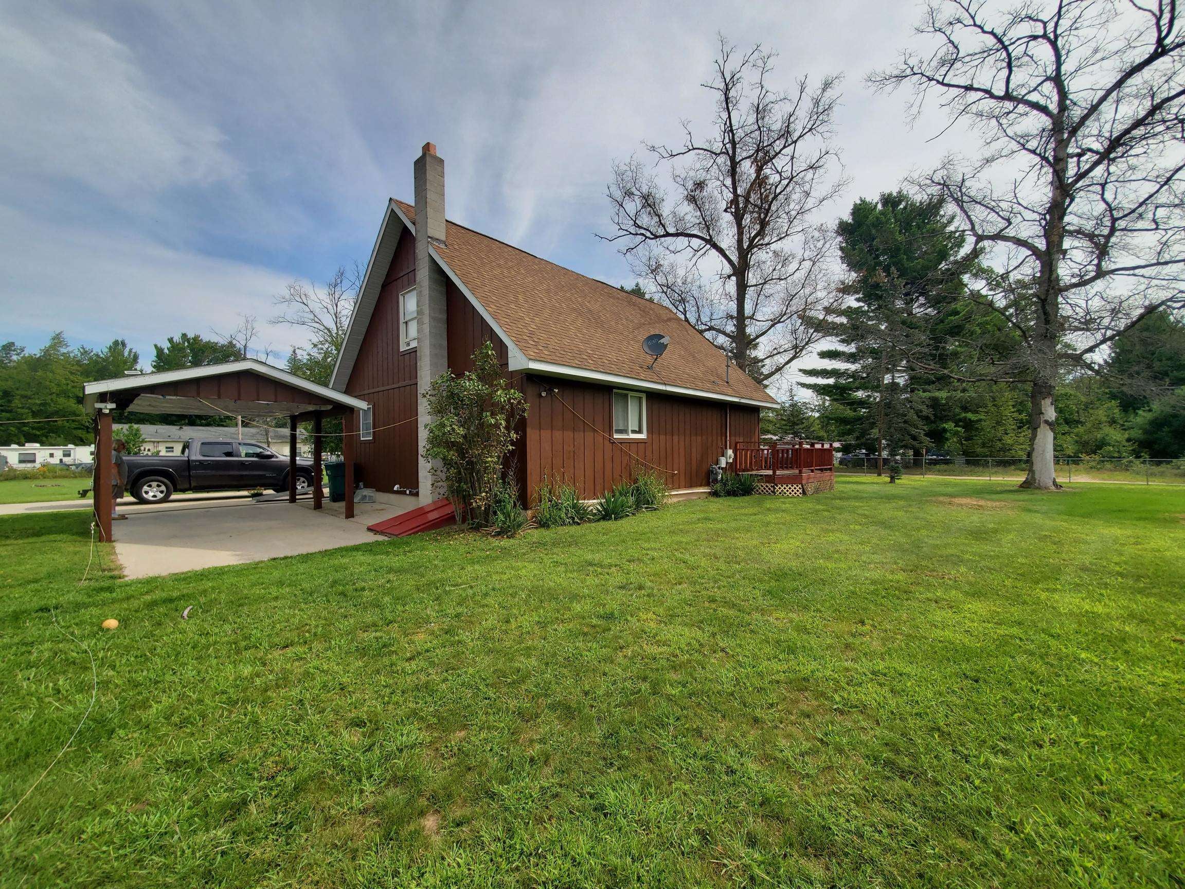 5340 Mills Drive — photo