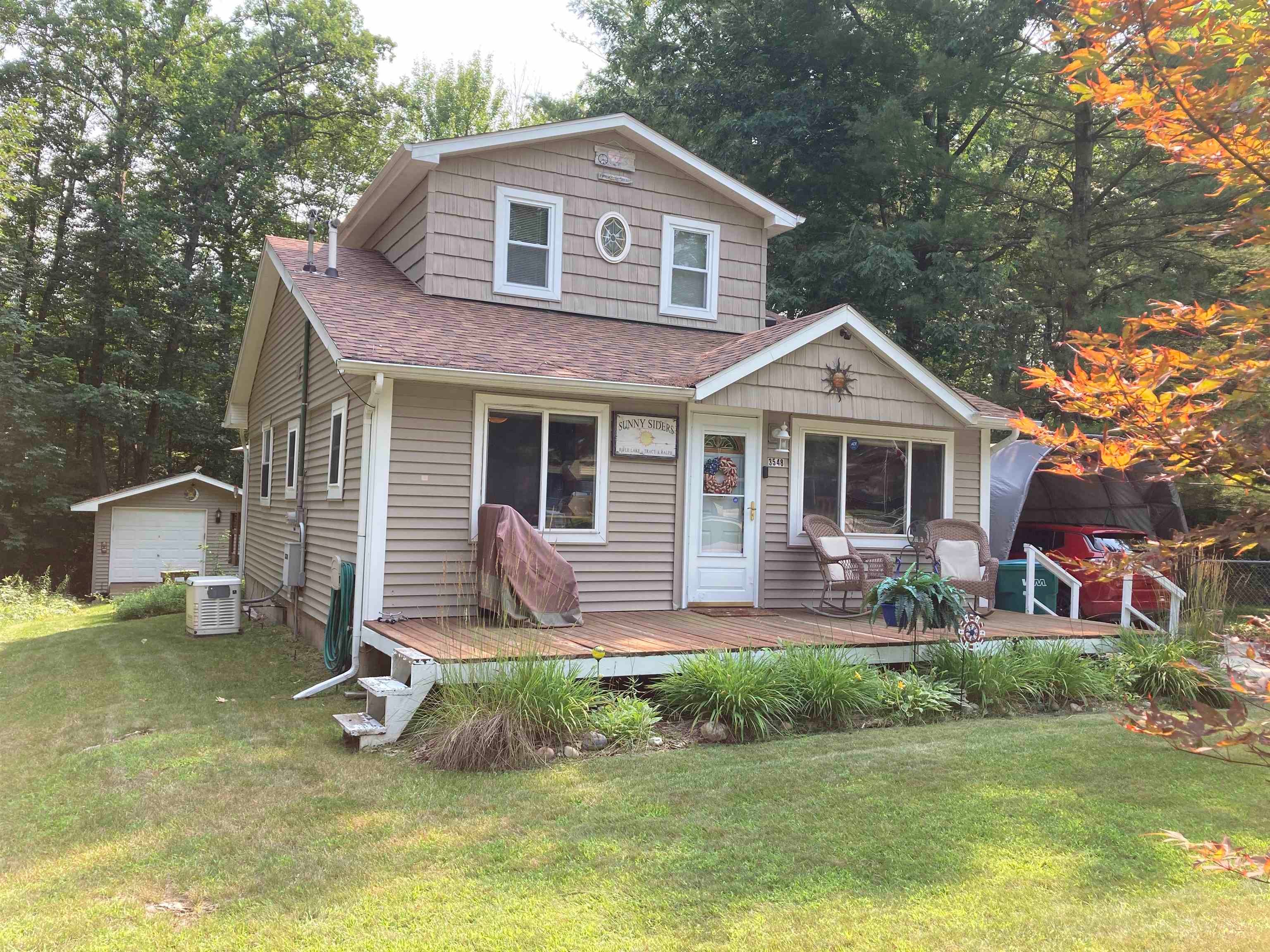3548 Lakeside Drive — photo