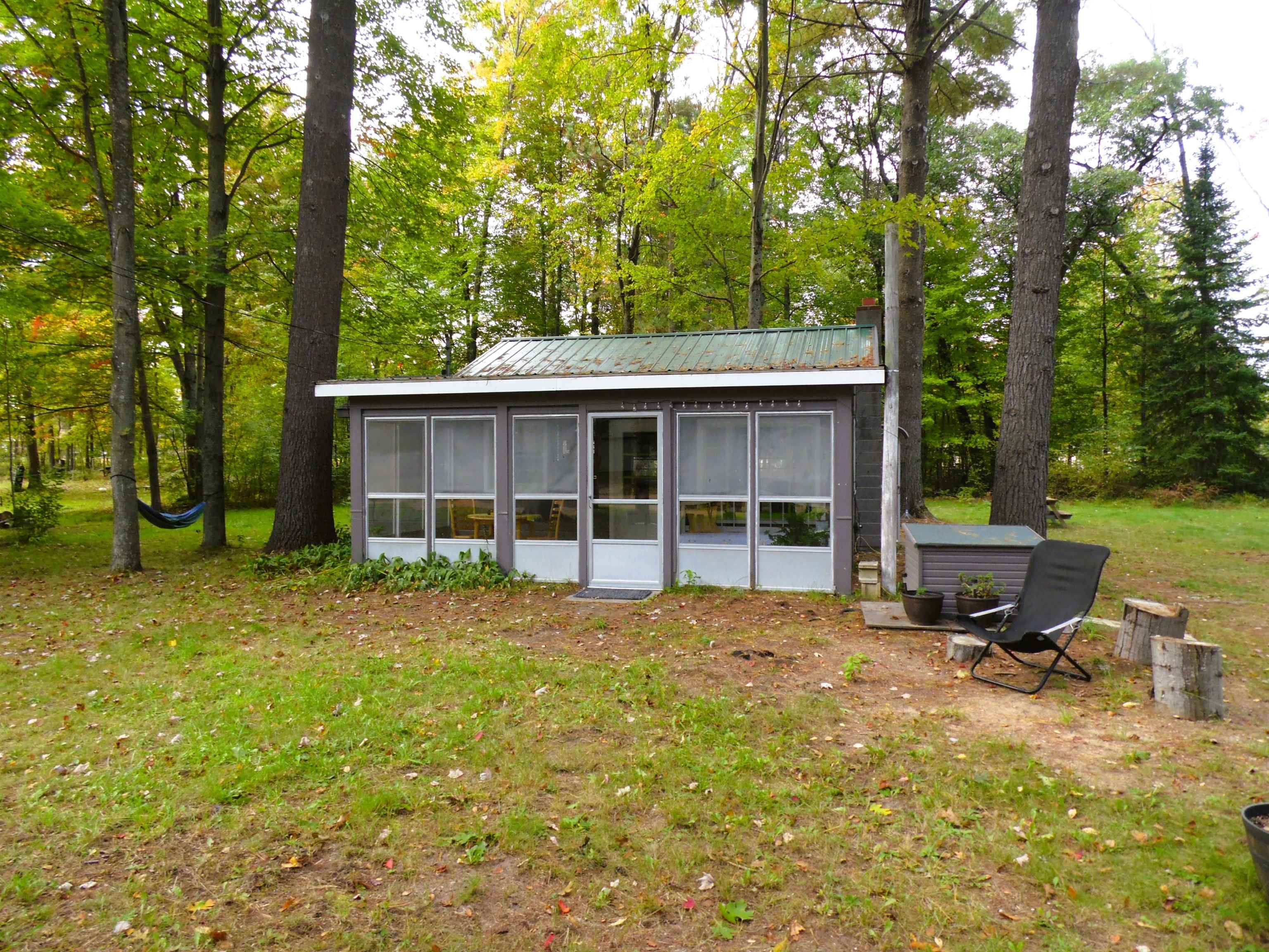 5298 Mills Dr — photo