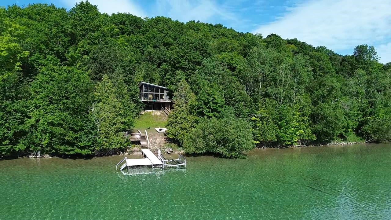 7681 NW Torch Lake Drive — photo