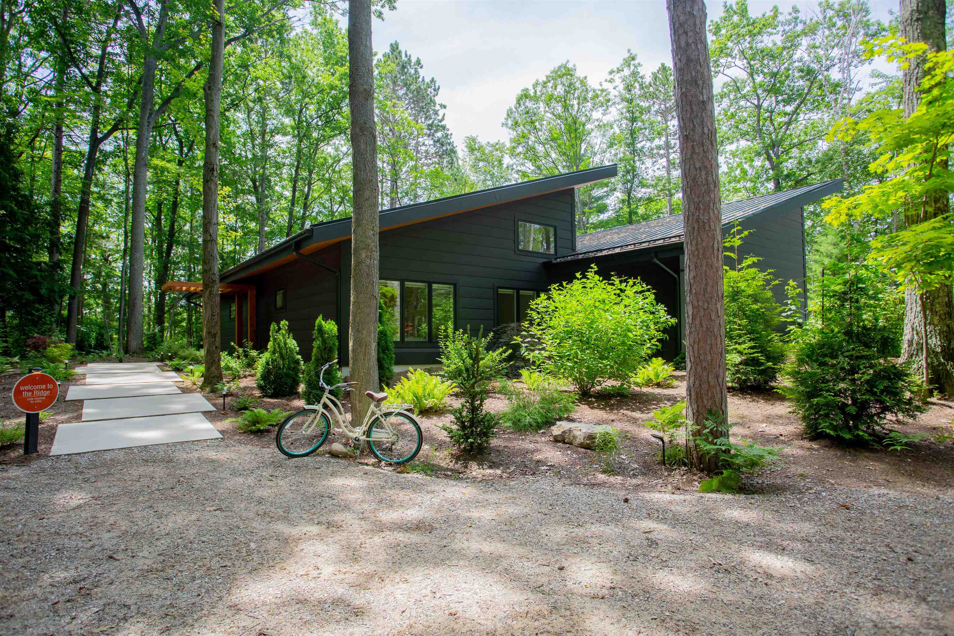 7103 Lake View Ridge — photo