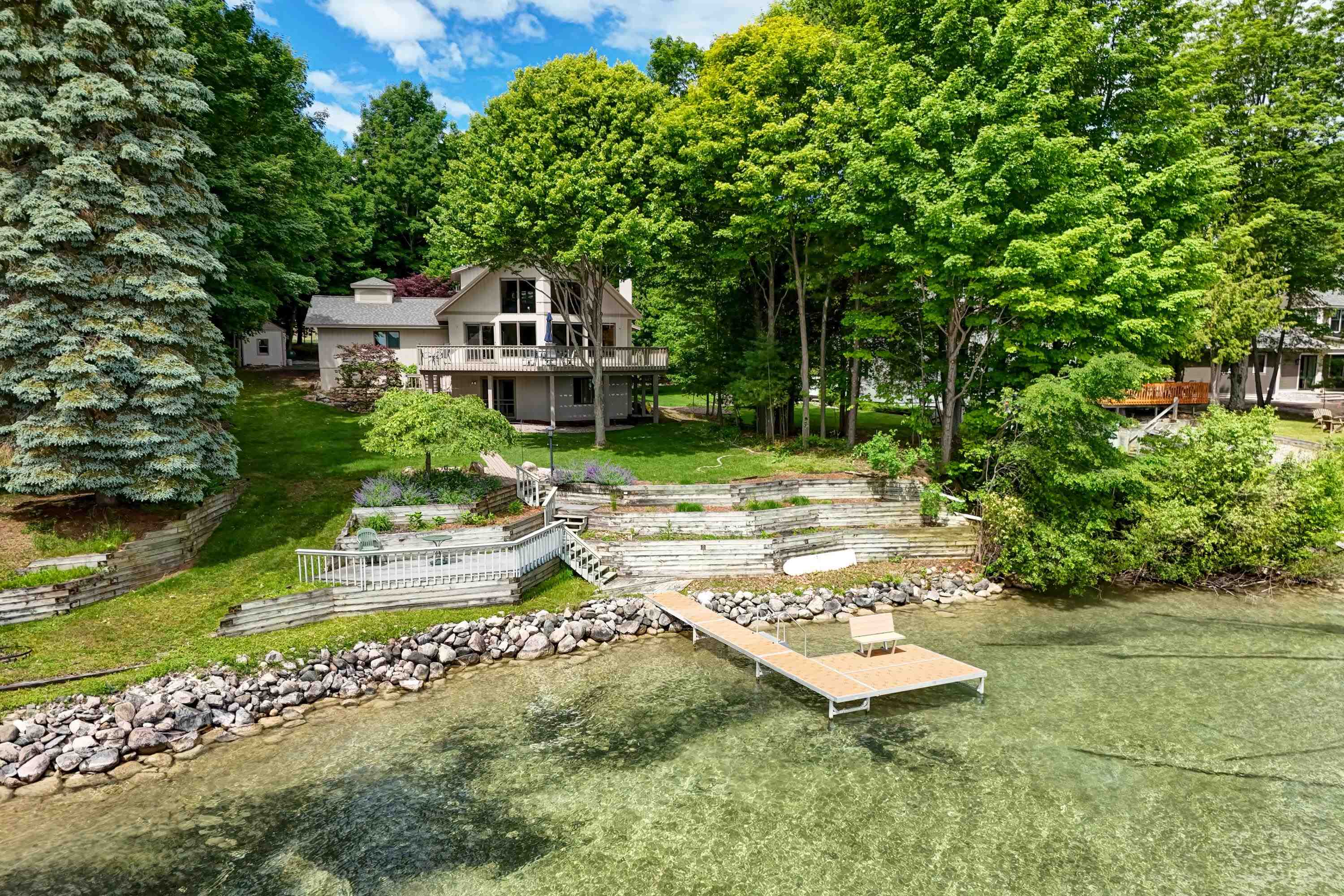 2447 N West Torch Lake Drive — photo