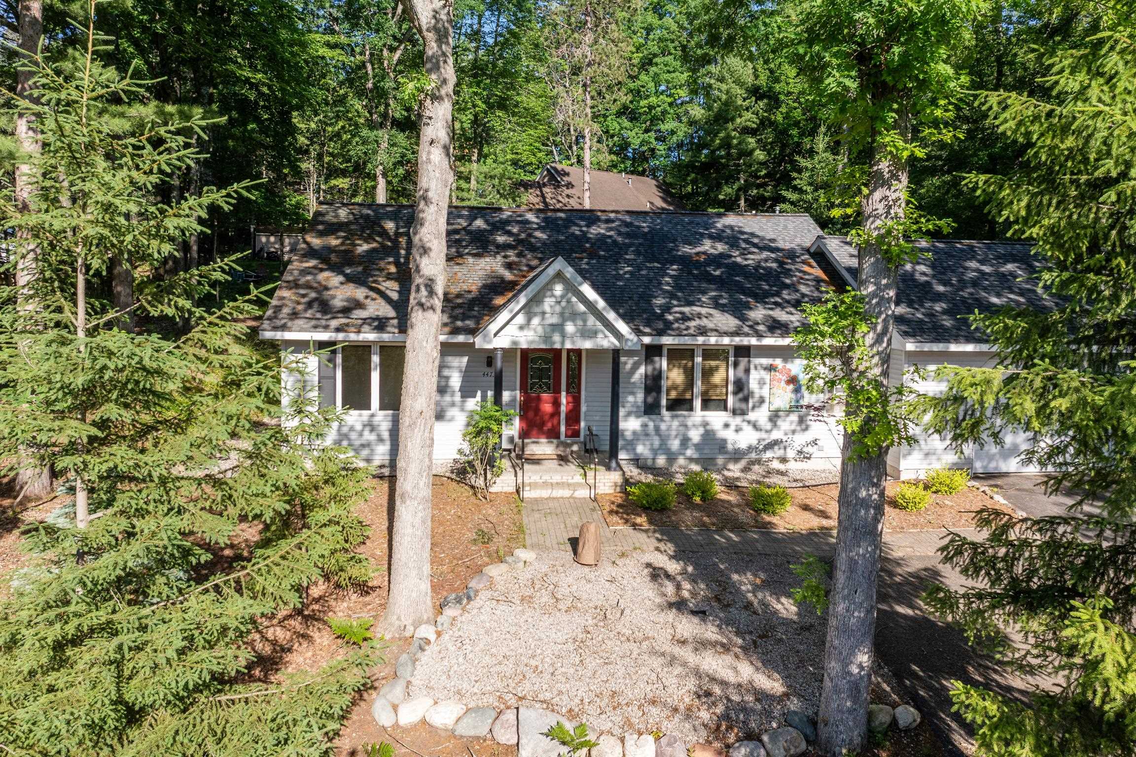 4473 Paper Birch Lane — photo