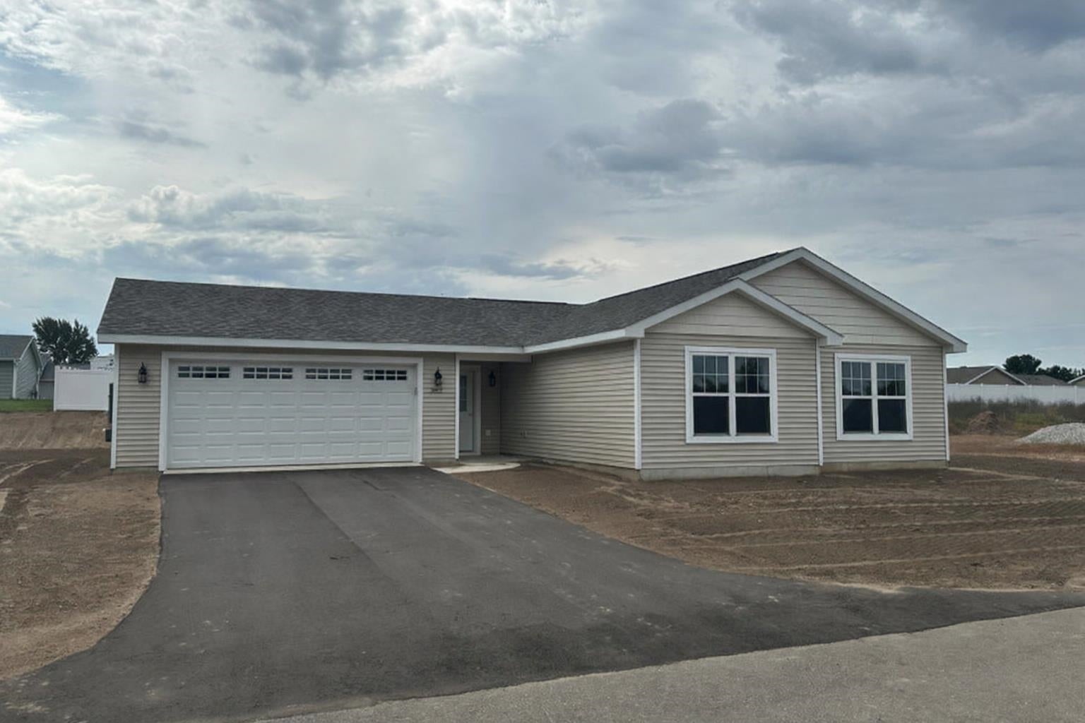 1812 Robin Drive — photo