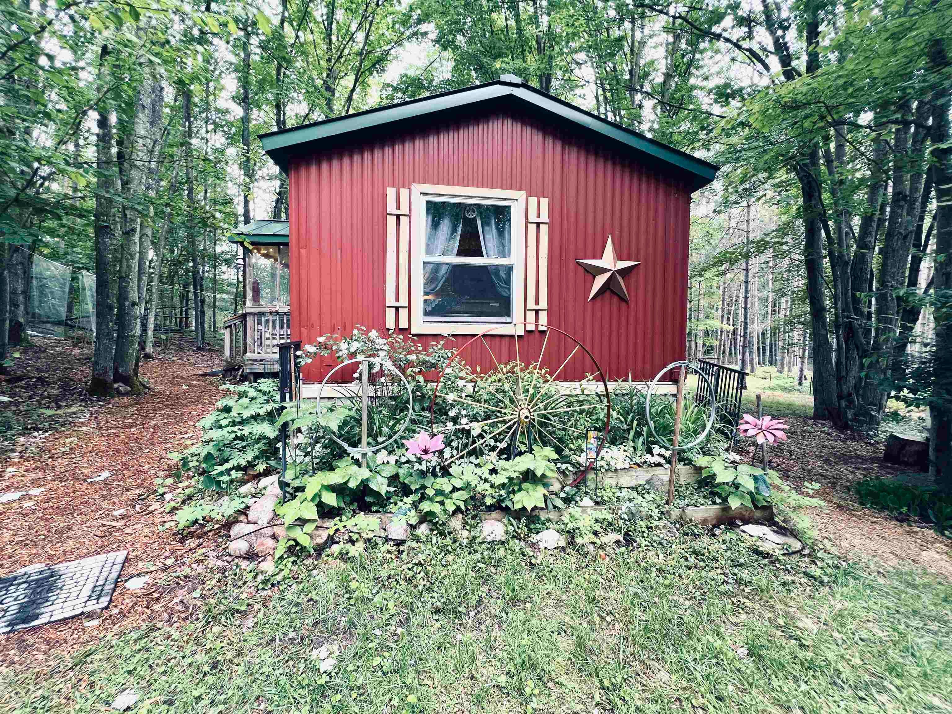 154 Hills Circle — photo