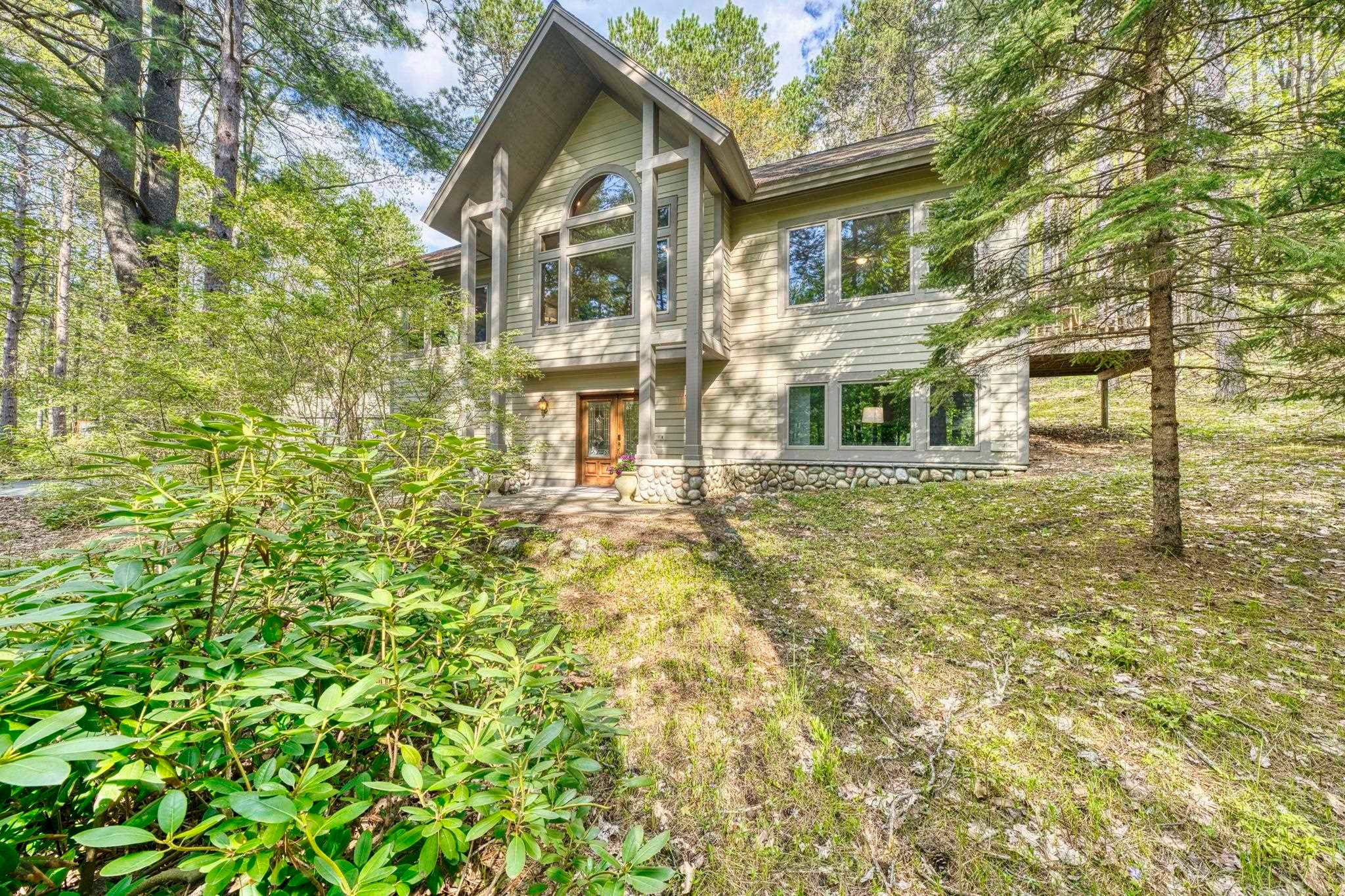 4678 Lands End Road — photo
