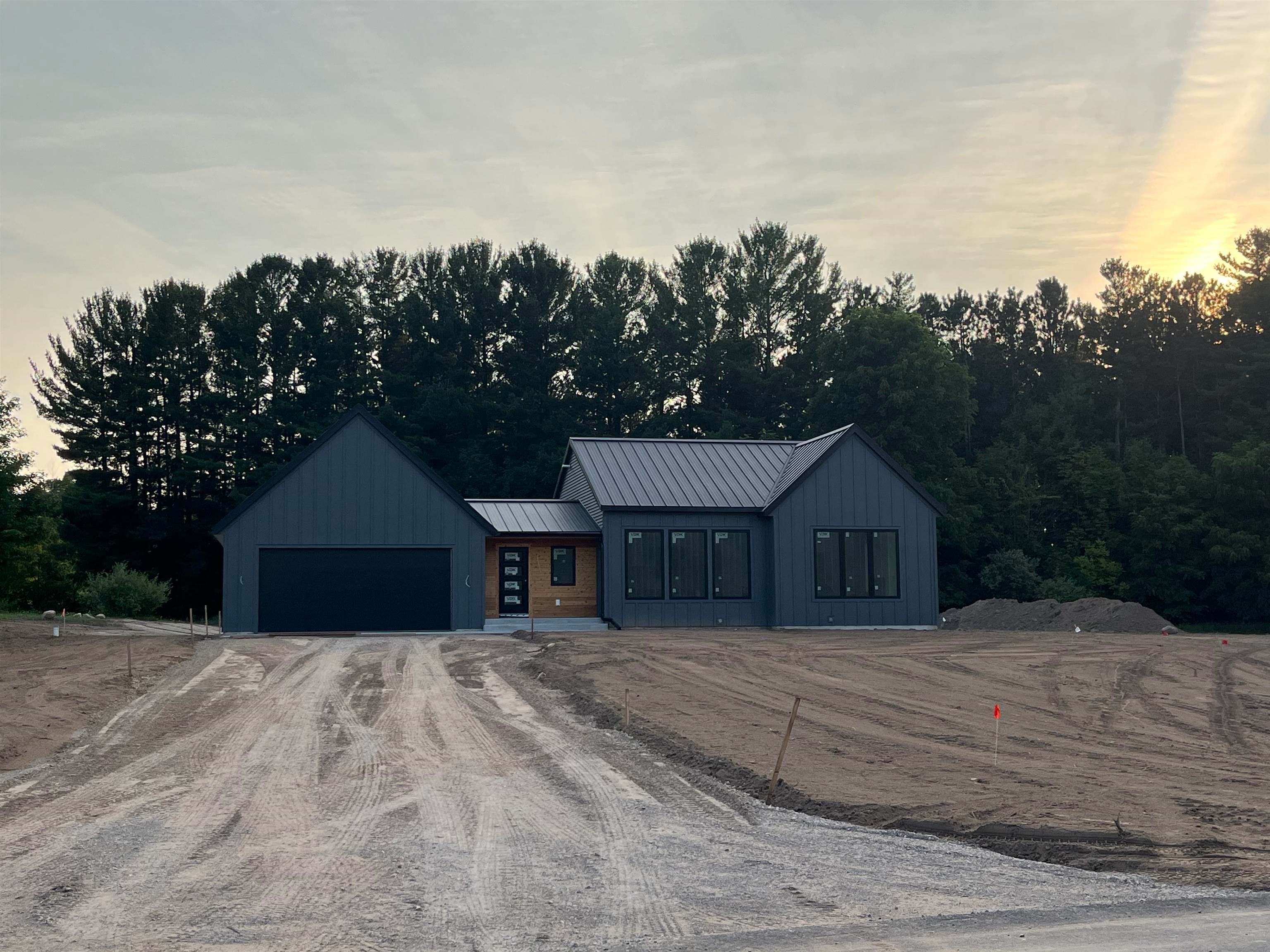 4107 Fireside Trail — photo