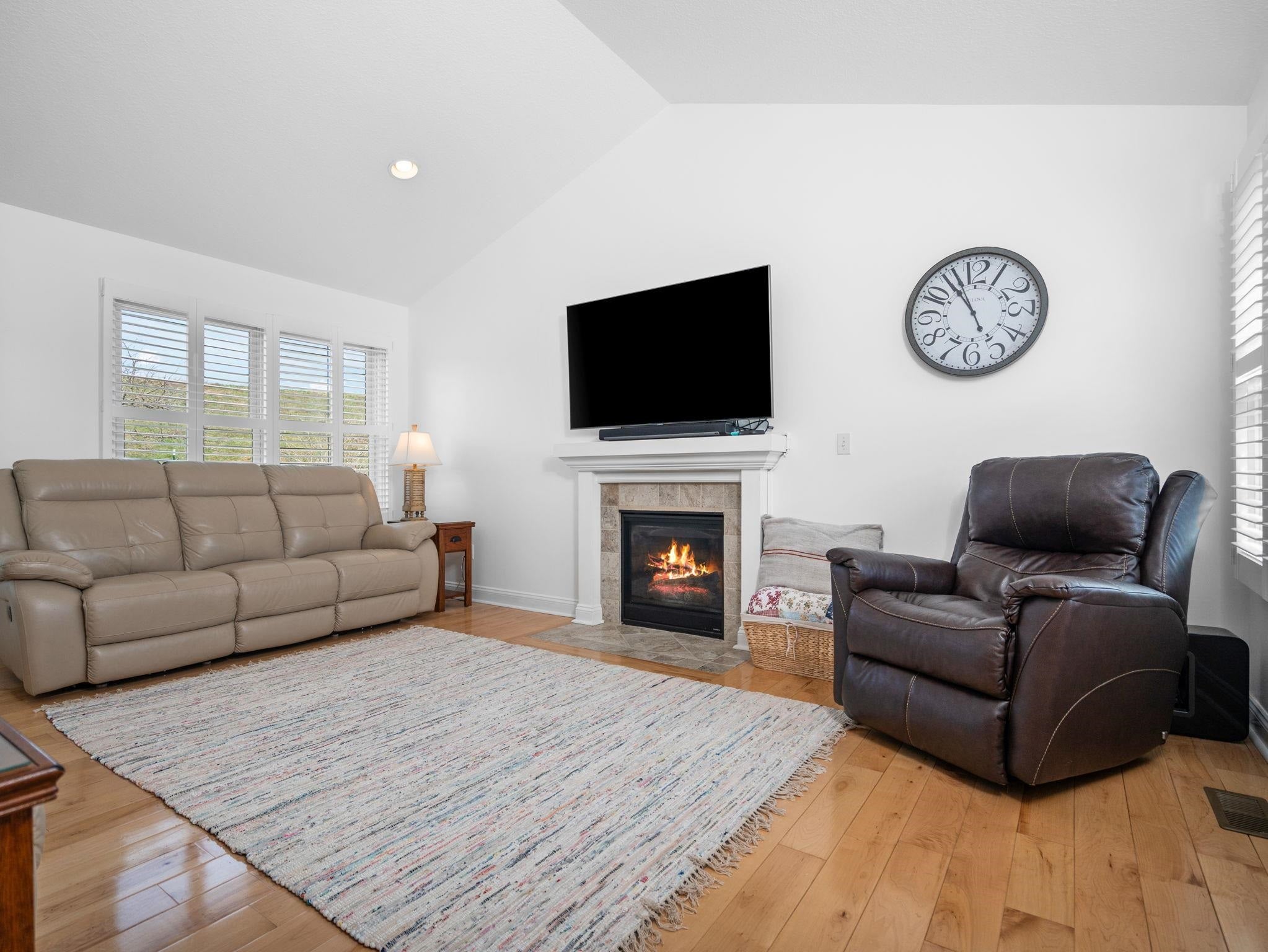 7031 Applewood Drive — photo