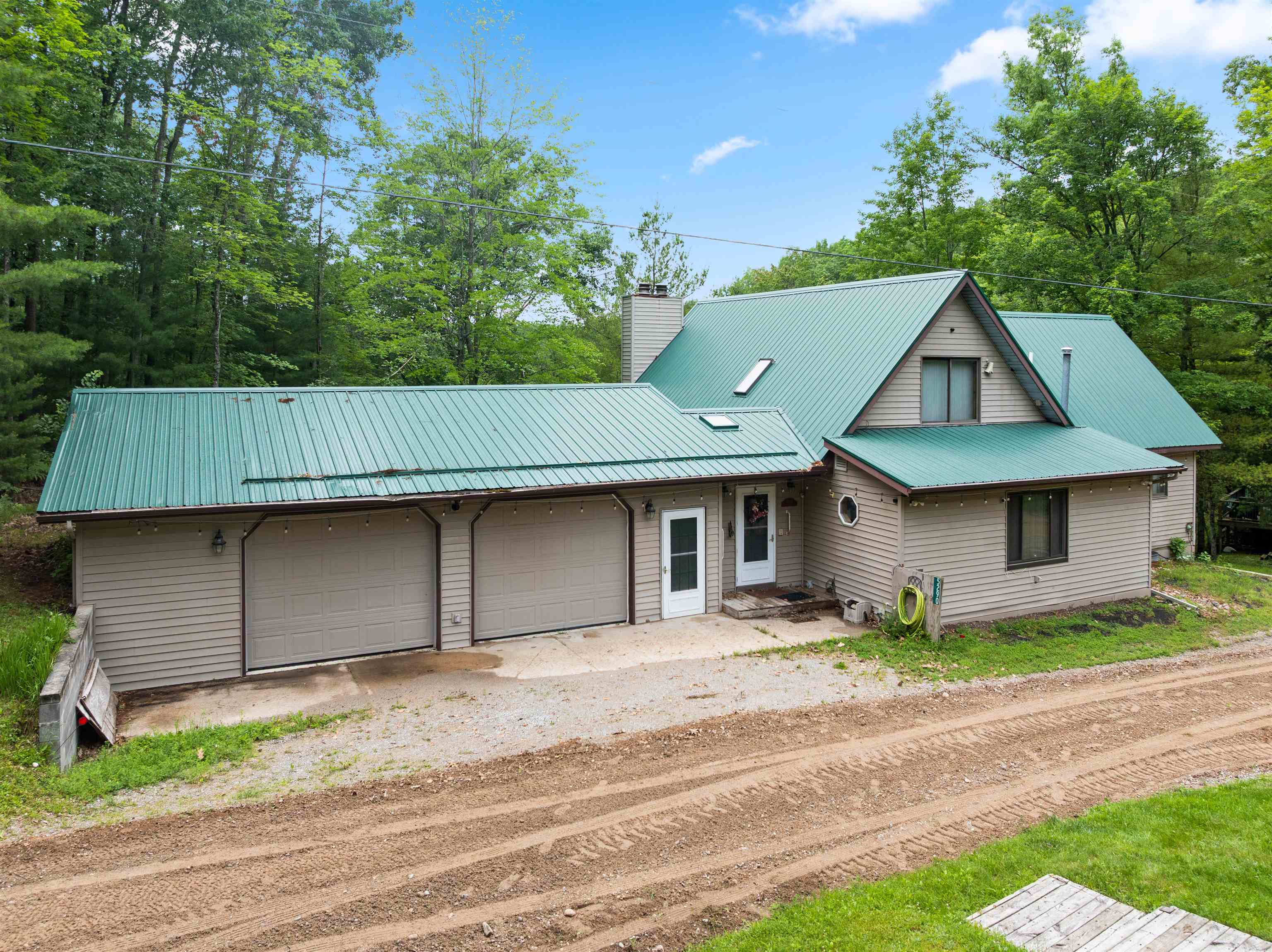 5290 E Twin Lake Road — photo