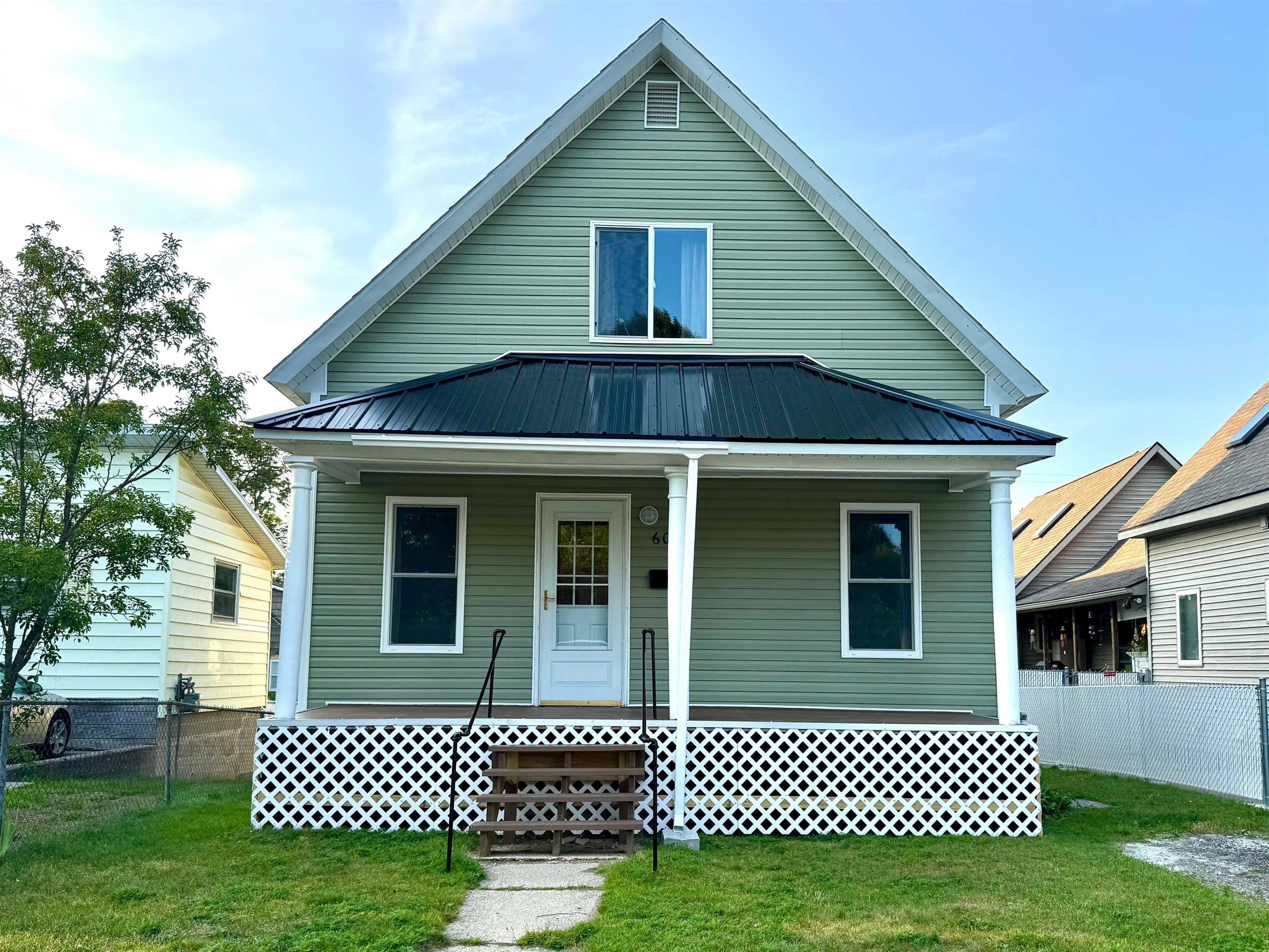605 E Garfield Street — photo