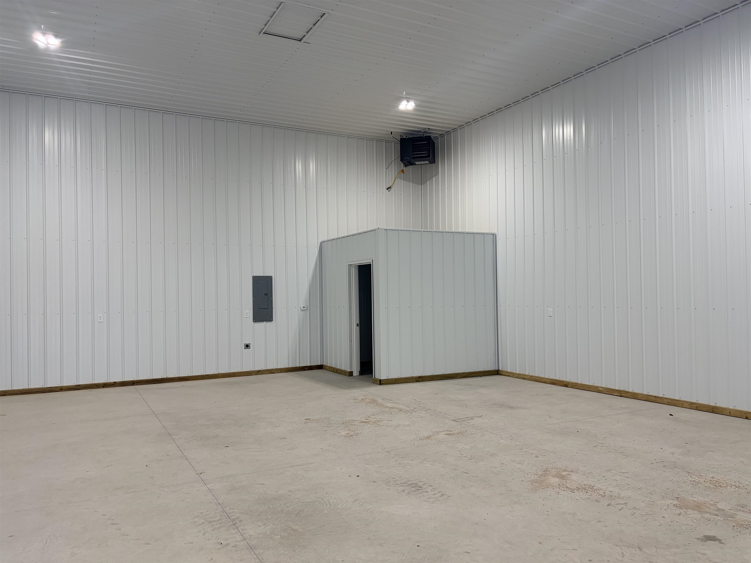 5949 Storage Loop, Traverse City, MI 49685 — photo 3