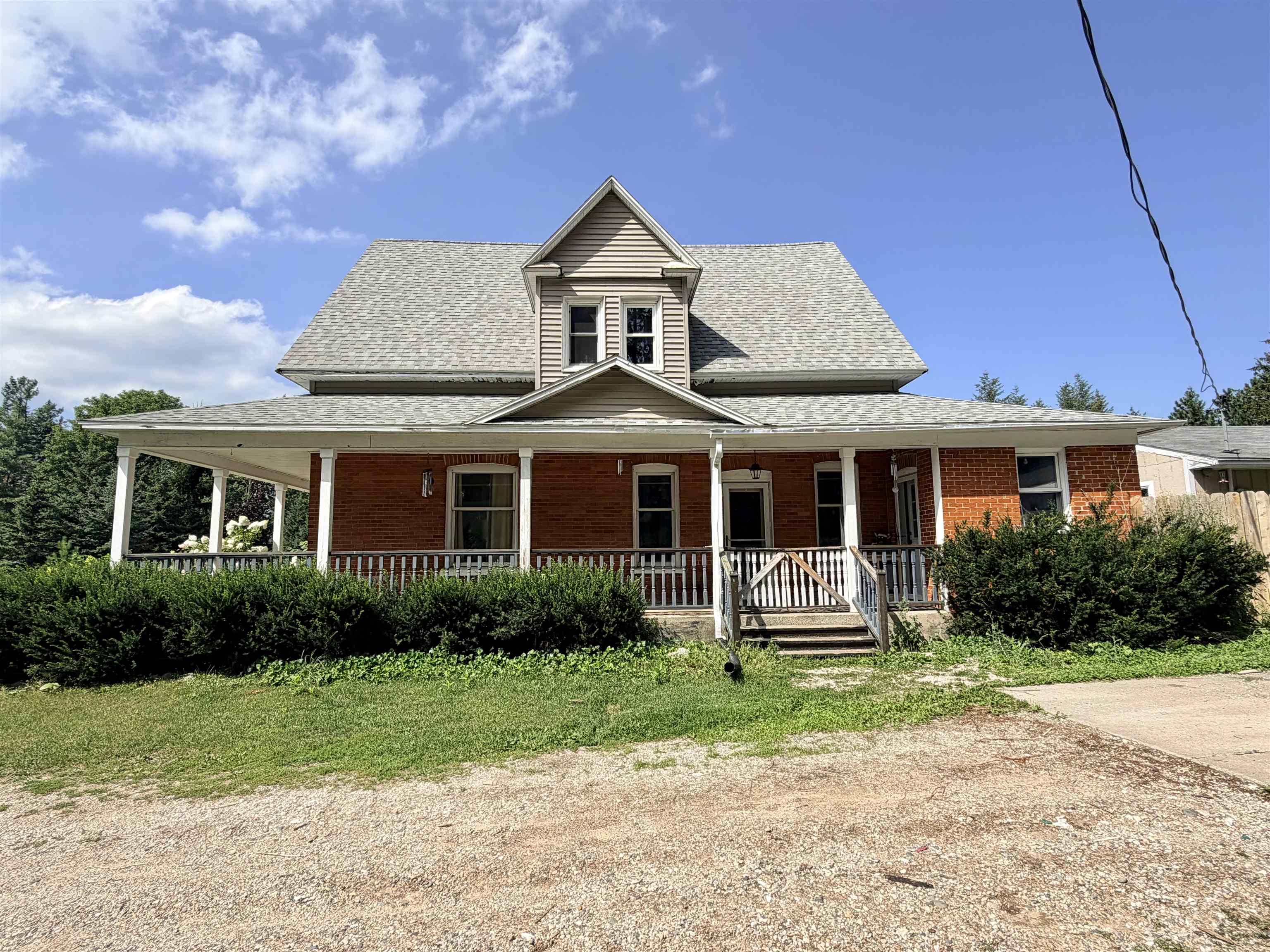 10891 S Lucas — photo